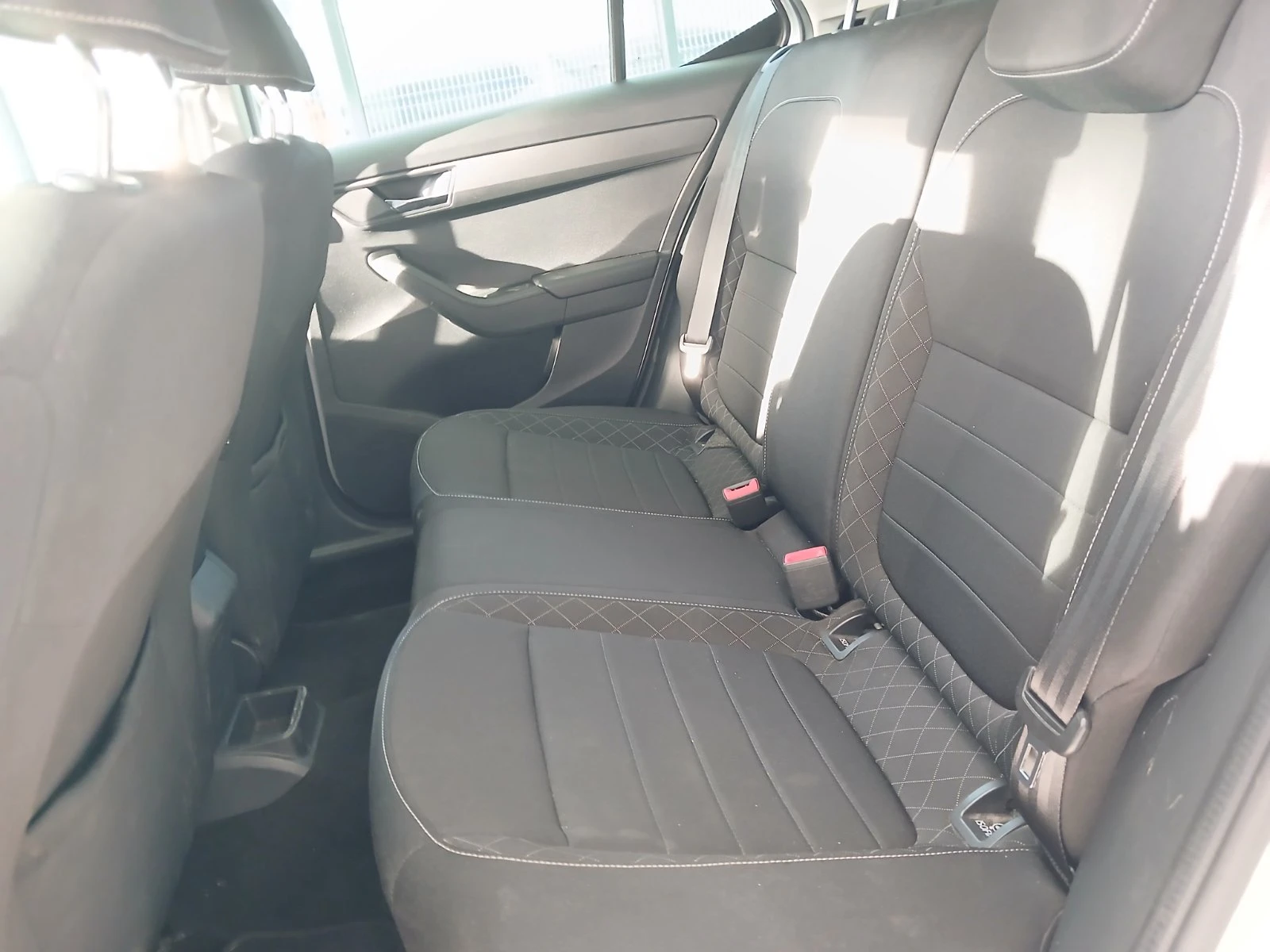 Skoda Fabia Стайл 1, 0 MPI / 55 kW / 75 к.с. - изображение 7