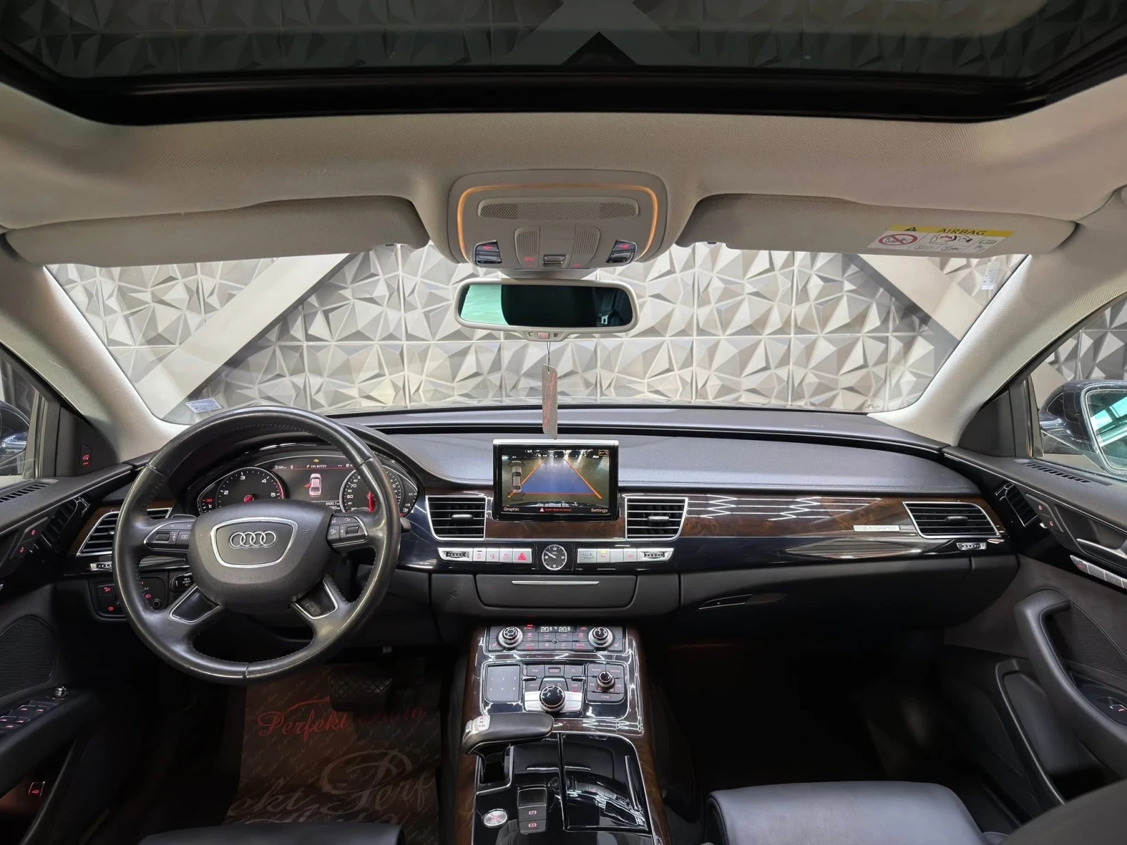 Audi A8 3.0 TDI LONG QUATTRO* S LINE * ДИСТРОНИК * ШИБЕДАХ, снимка 7 - Автомобили и джипове - 53785002