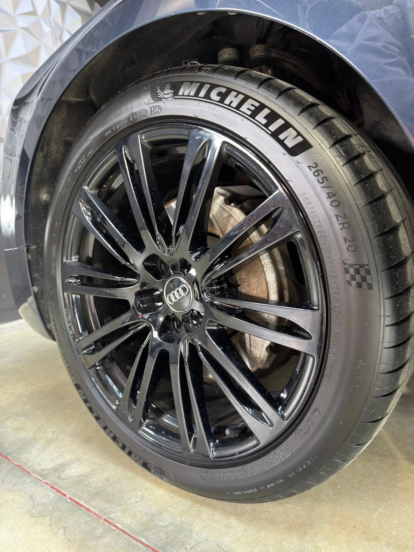 Audi A8 3.0 TDI LONG QUATTRO* S LINE * ДИСТРОНИК * ШИБЕДАХ, снимка 15 - Автомобили и джипове - 53785002