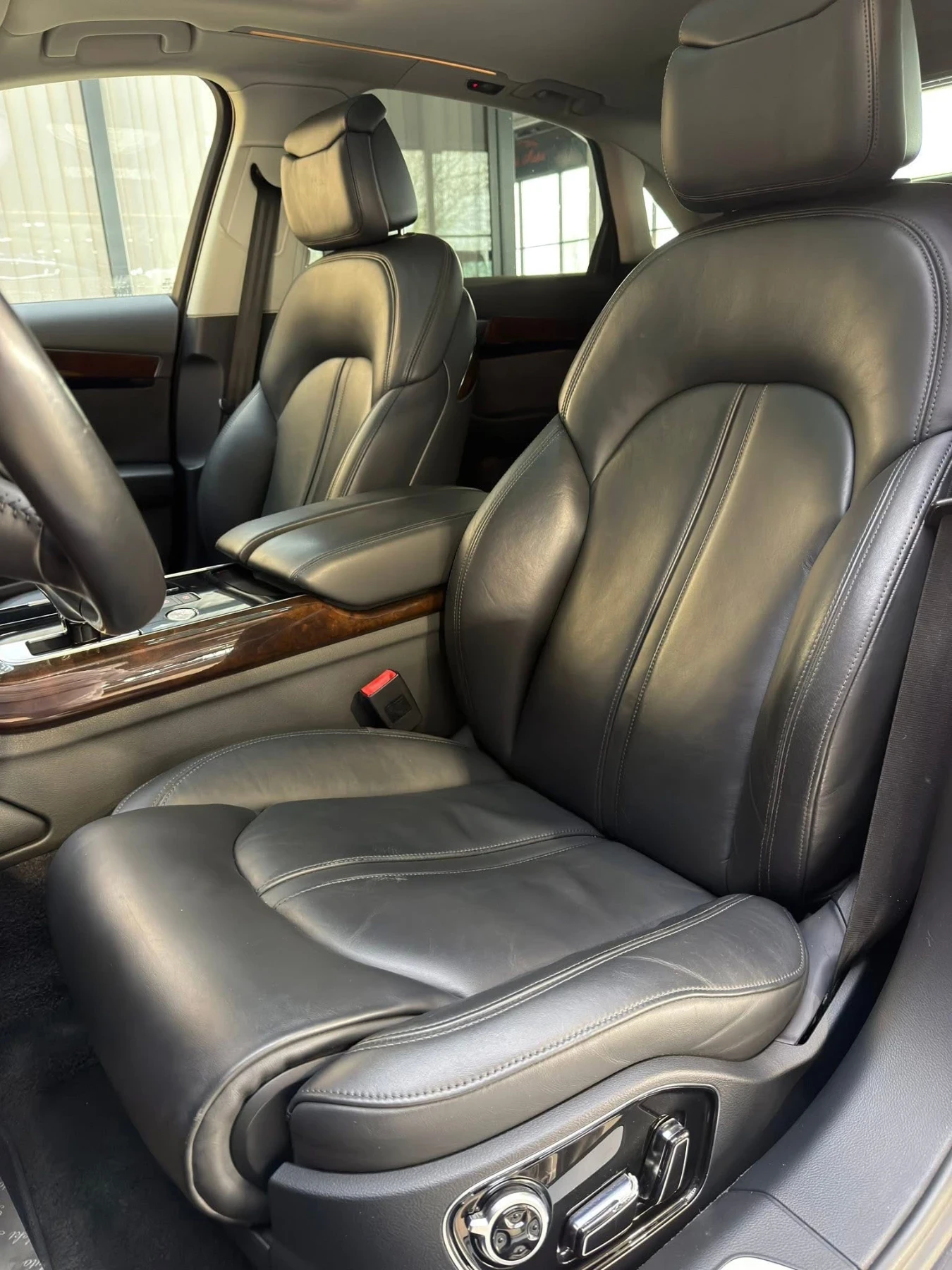 Audi A8 3.0 TDI LONG QUATTRO* S LINE * ДИСТРОНИК * ШИБЕДАХ, снимка 13 - Автомобили и джипове - 53785002