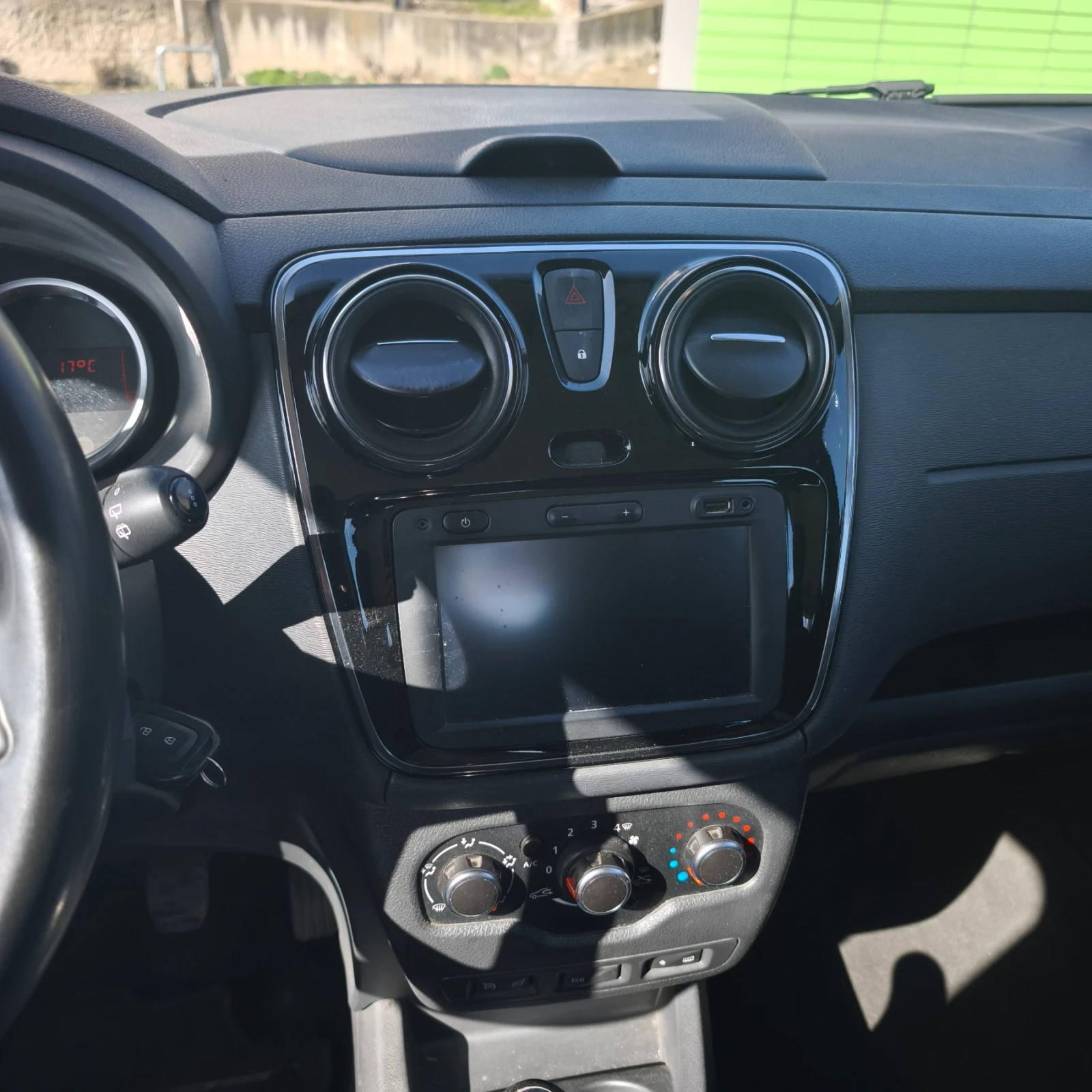 Dacia Lodgy 7 места LPG, снимка 10 - Автомобили и джипове - 53827092