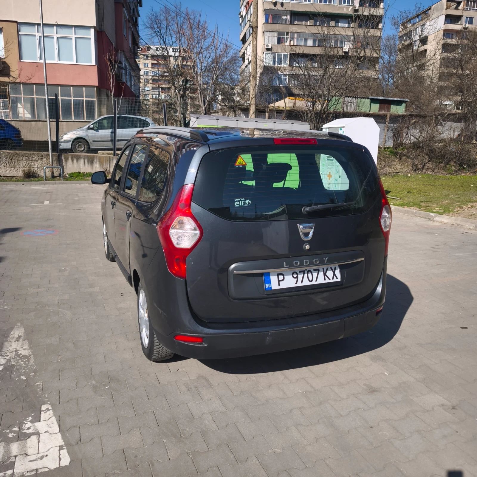 Dacia Lodgy 7 места LPG, снимка 6 - Автомобили и джипове - 53827092
