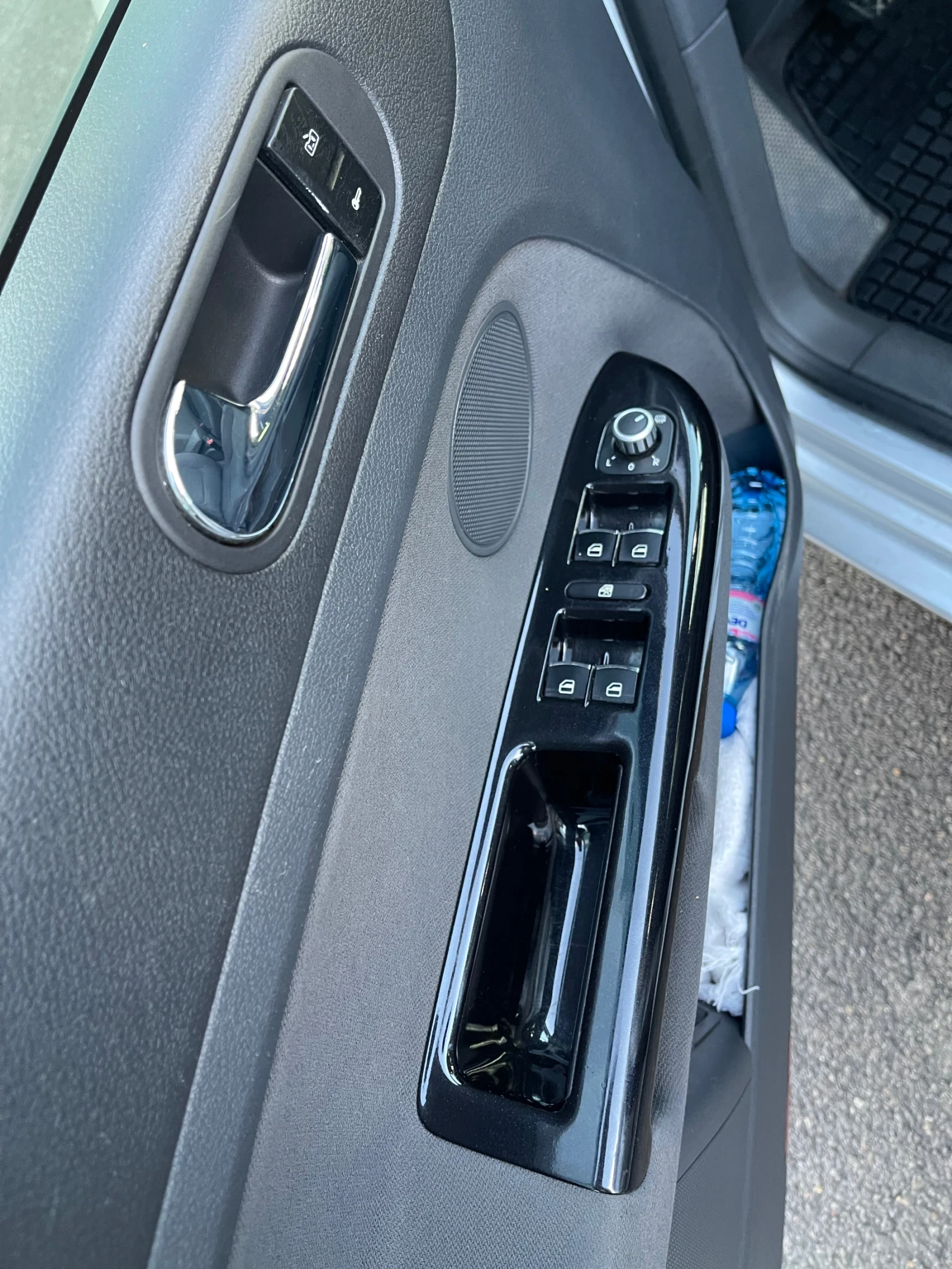 VW Golf Plus 1.9 TDI, снимка 14 - Автомобили и джипове - 53914337