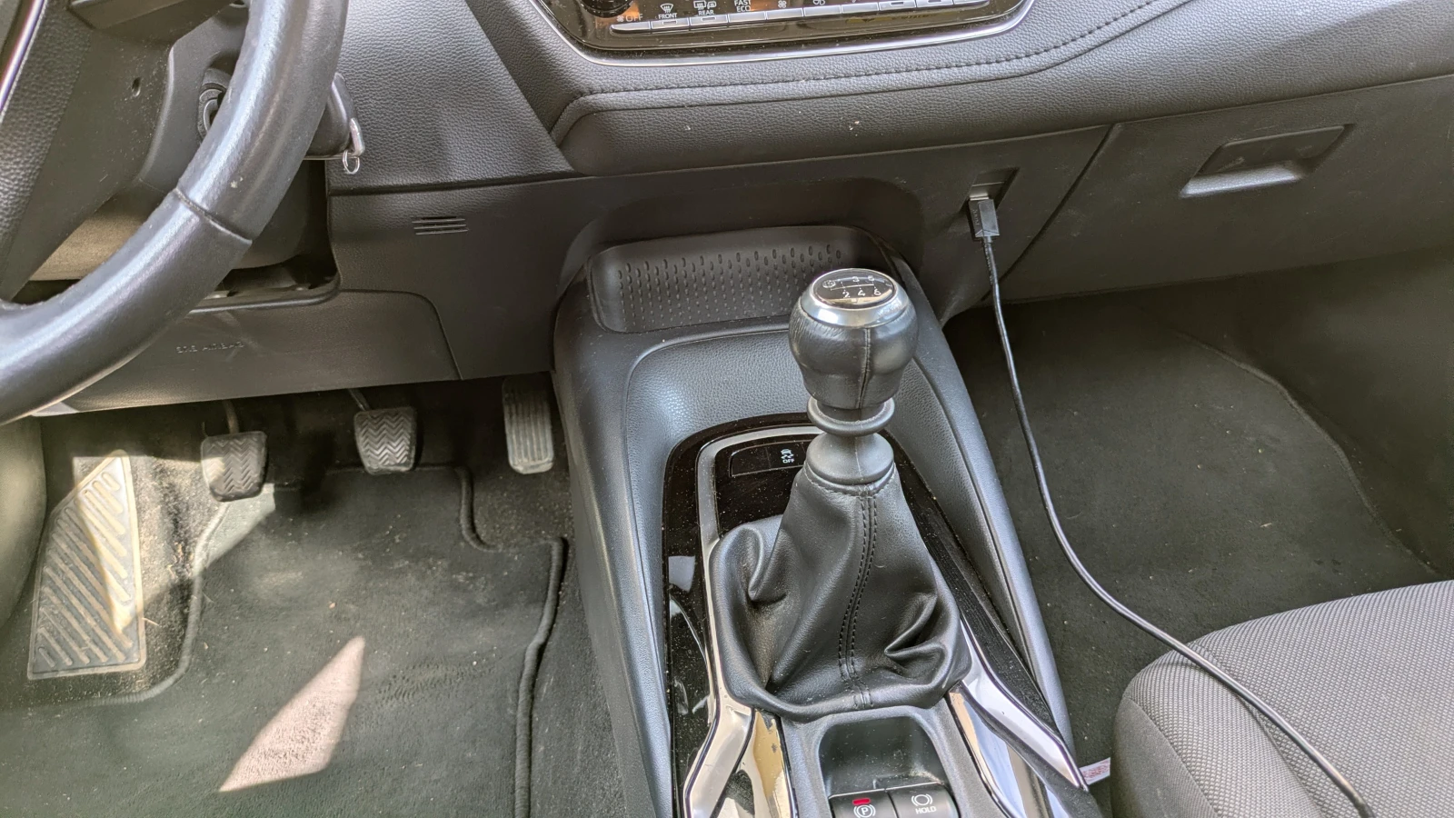 Toyota Corolla, снимка 11 - Автомобили и джипове - 54081347