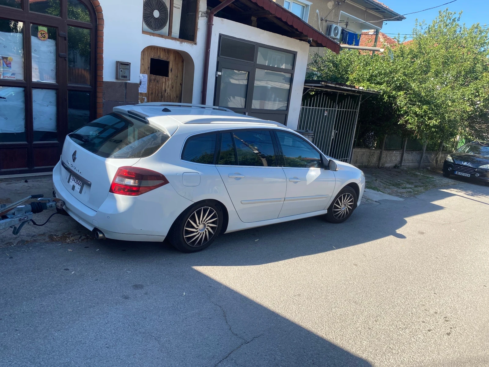 Renault Laguna, снимка 3 - Автомобили и джипове - 54396855