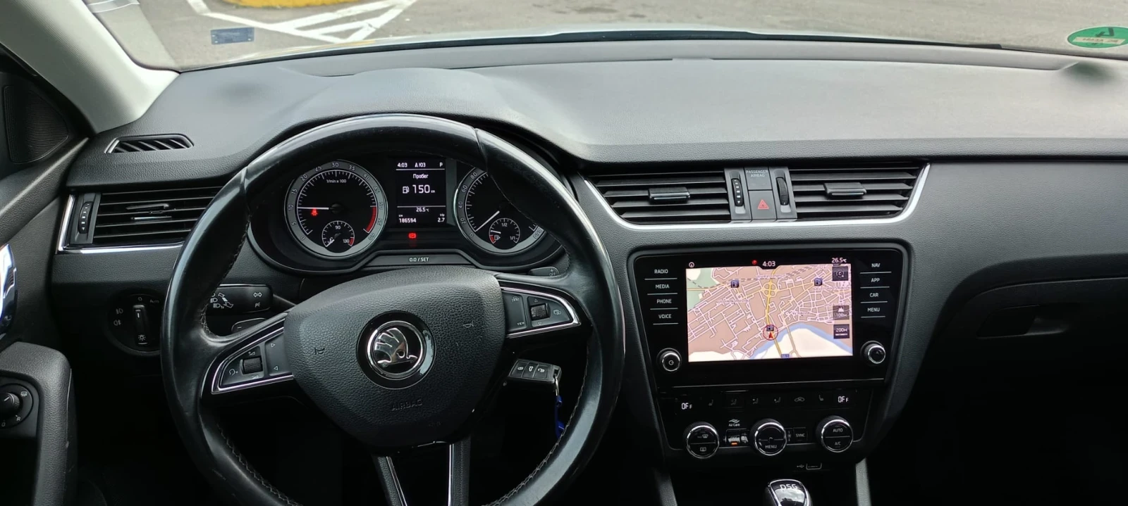 Skoda Octavia 2.0 ТДИ Автомат, снимка 8 - Автомобили и джипове - 54744171
