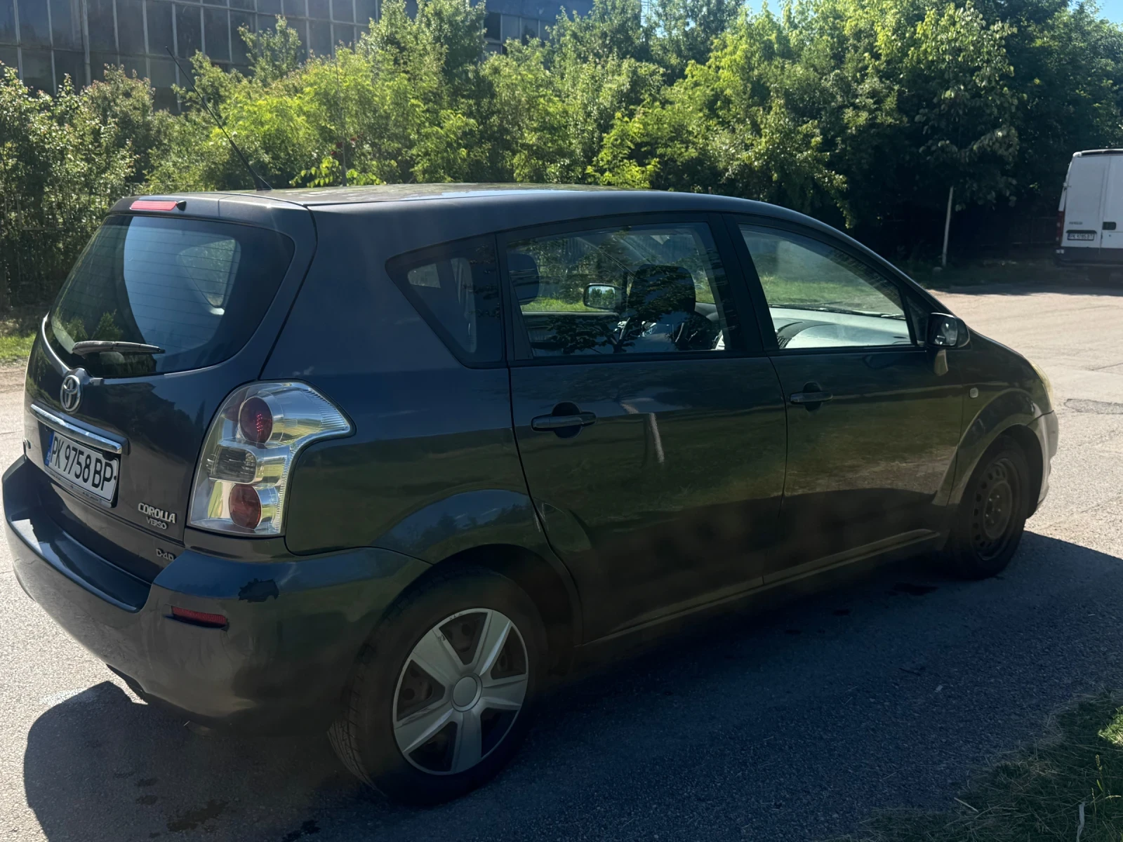 Toyota Corolla verso, снимка 3 - Автомобили и джипове - 54903372