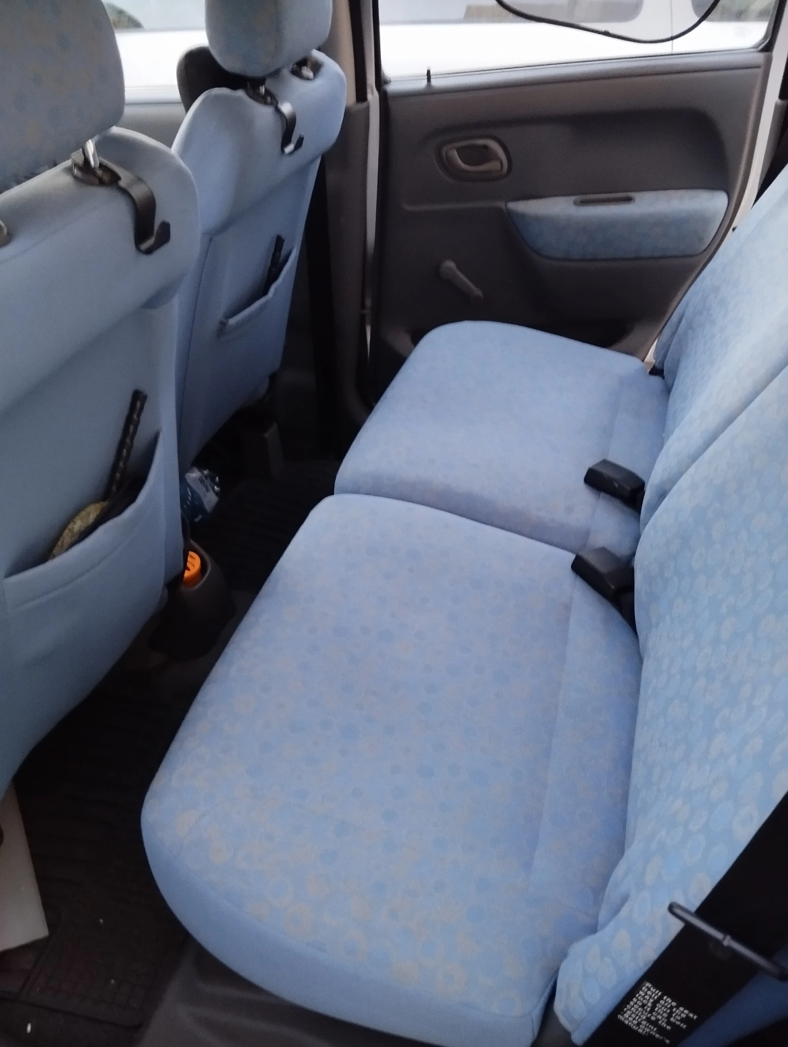 Suzuki Wagon r 1.3 I -АВТОМАТ, снимка 11 - Автомобили и джипове - 54960011