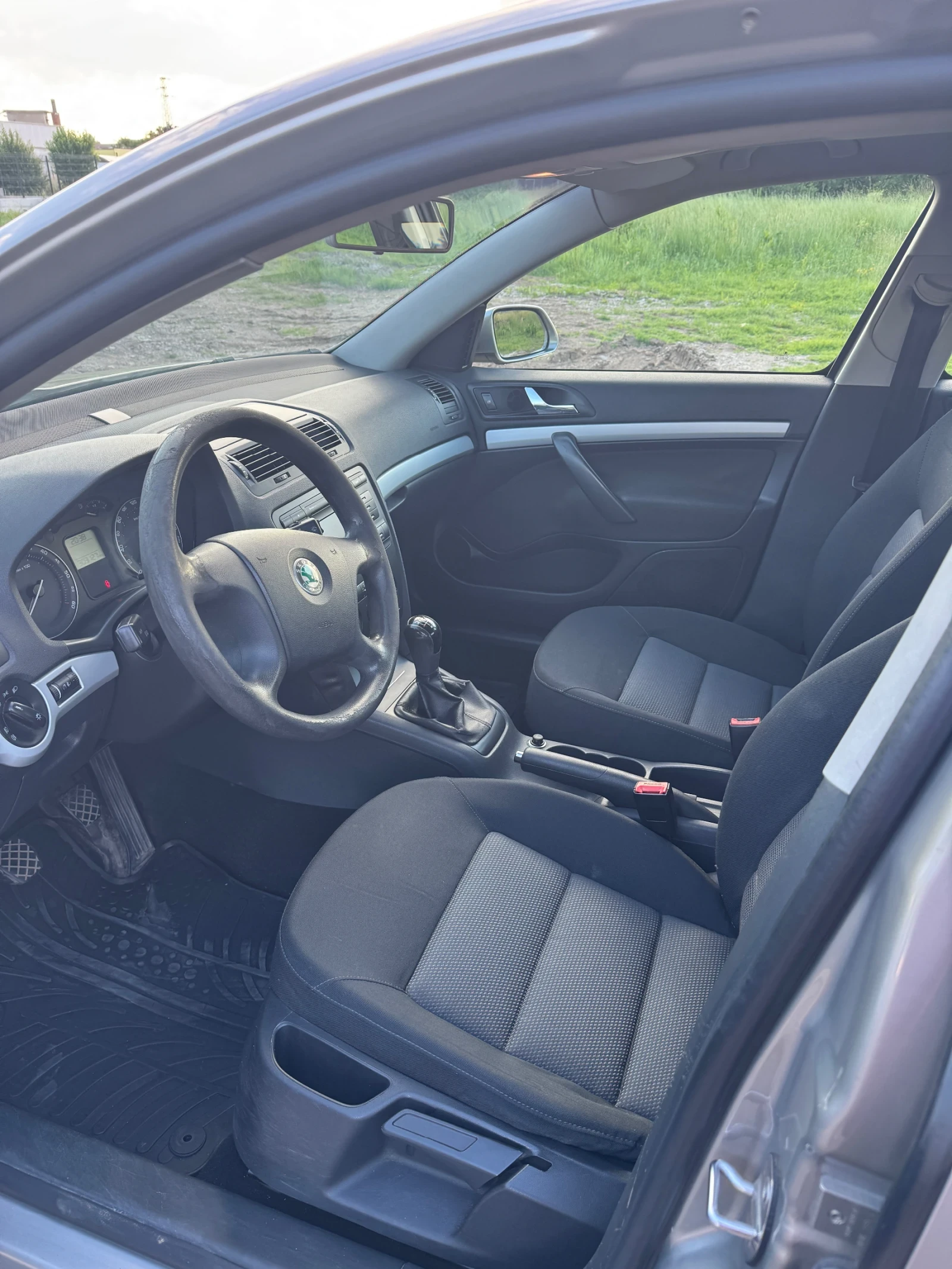 Skoda Octavia, снимка 8 - Автомобили и джипове - 54986148