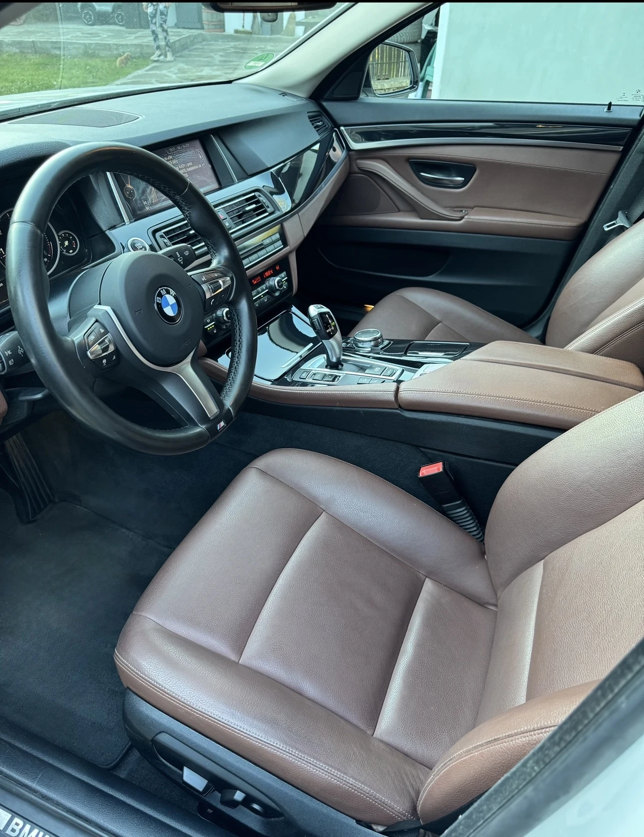 BMW 525 LCI Xdrive , снимка 6 - Автомобили и джипове - 55180378