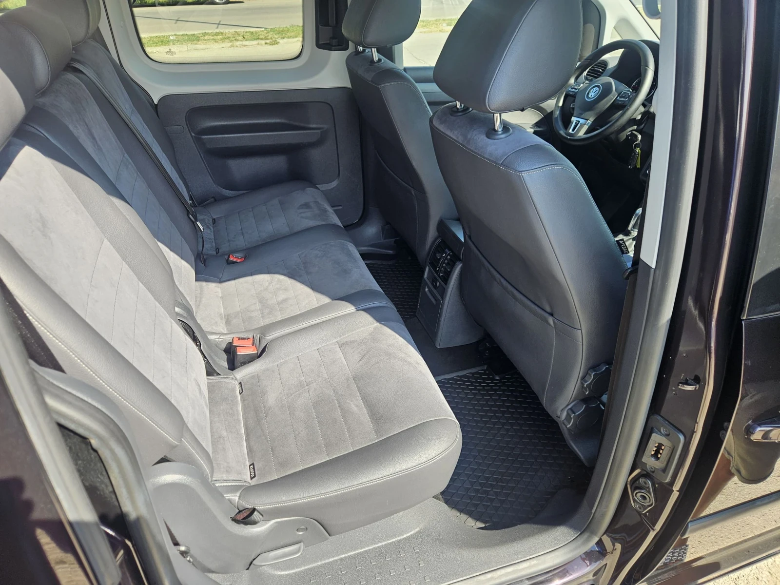 VW Caddy 2.0 tdi 140�.�.4 motion | Mobile.bg � ����������� 12