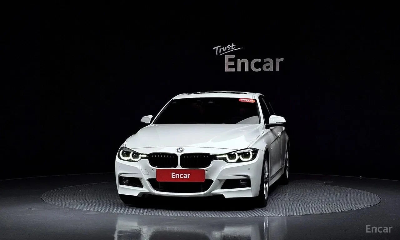 BMW 330 i M Sport Shadow * ШИБИДАХ * ХЕД * ПОДГРЕВ * , снимка 3 - Автомобили и джипове - 55905433