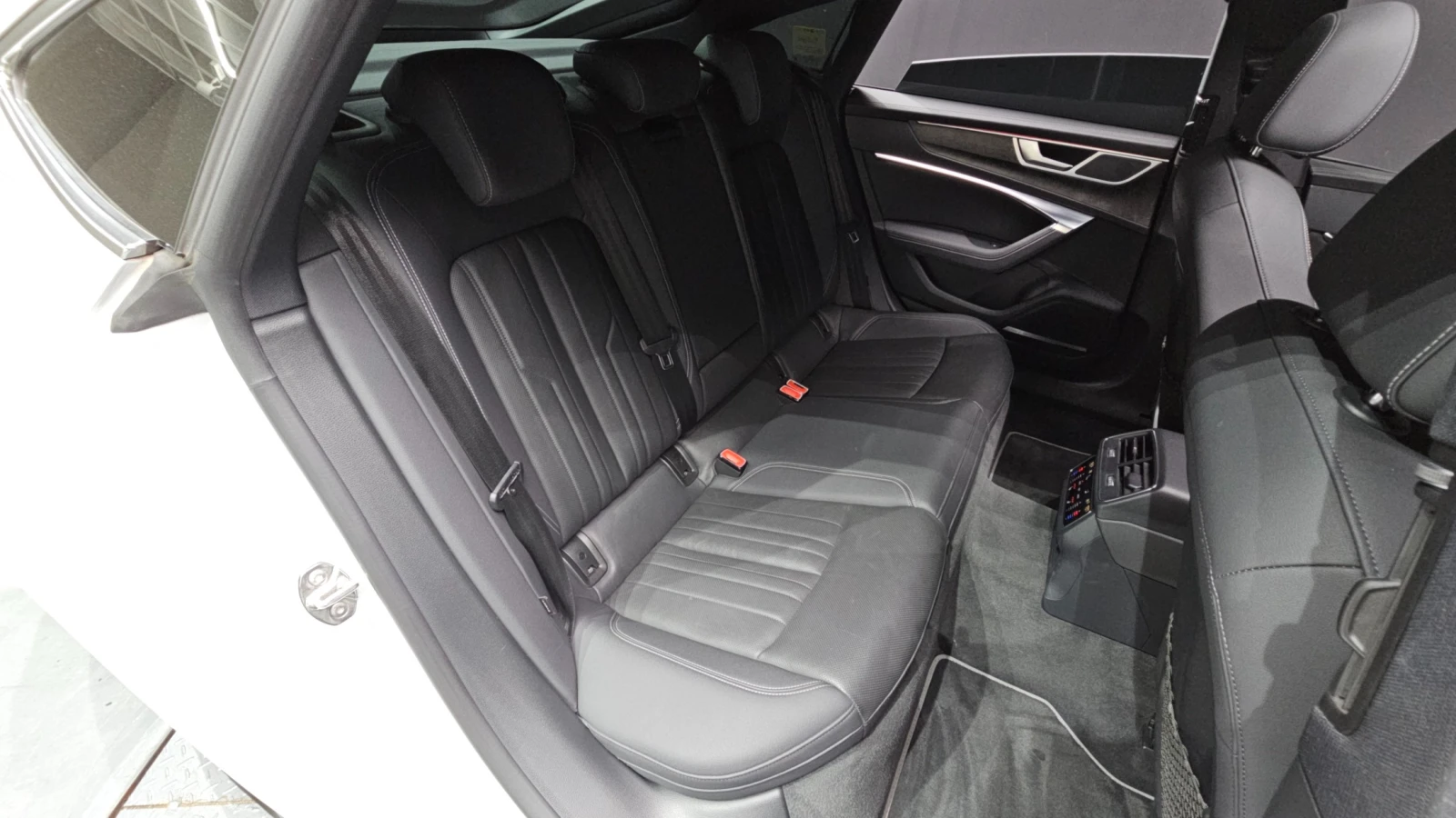 Audi A7 45 TDI quattro Premium | 360 | HUD | Soft close | Mobile.bg � ����������� 11