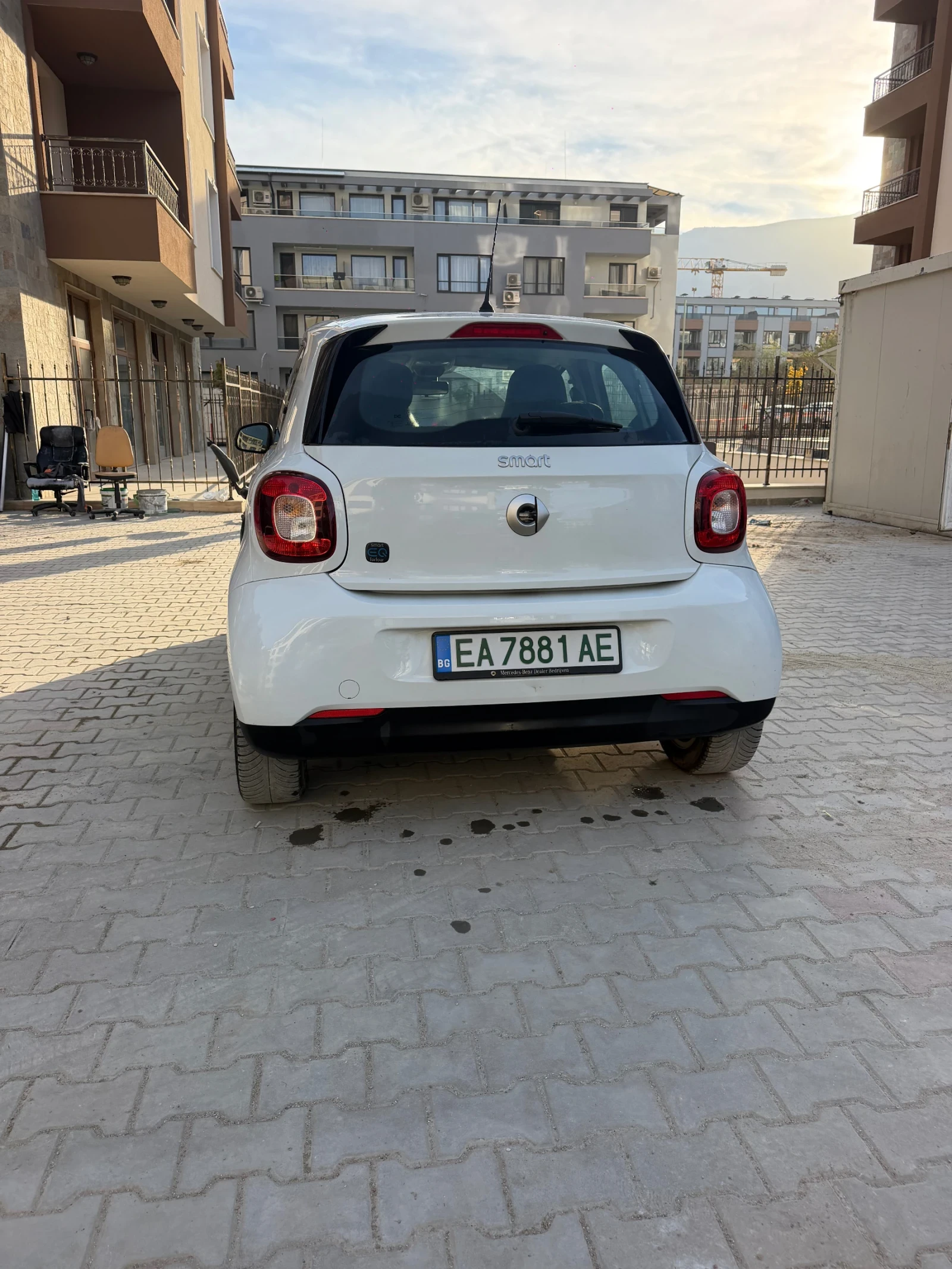Smart Forfour, снимка 5 - Автомобили и джипове - 56583473