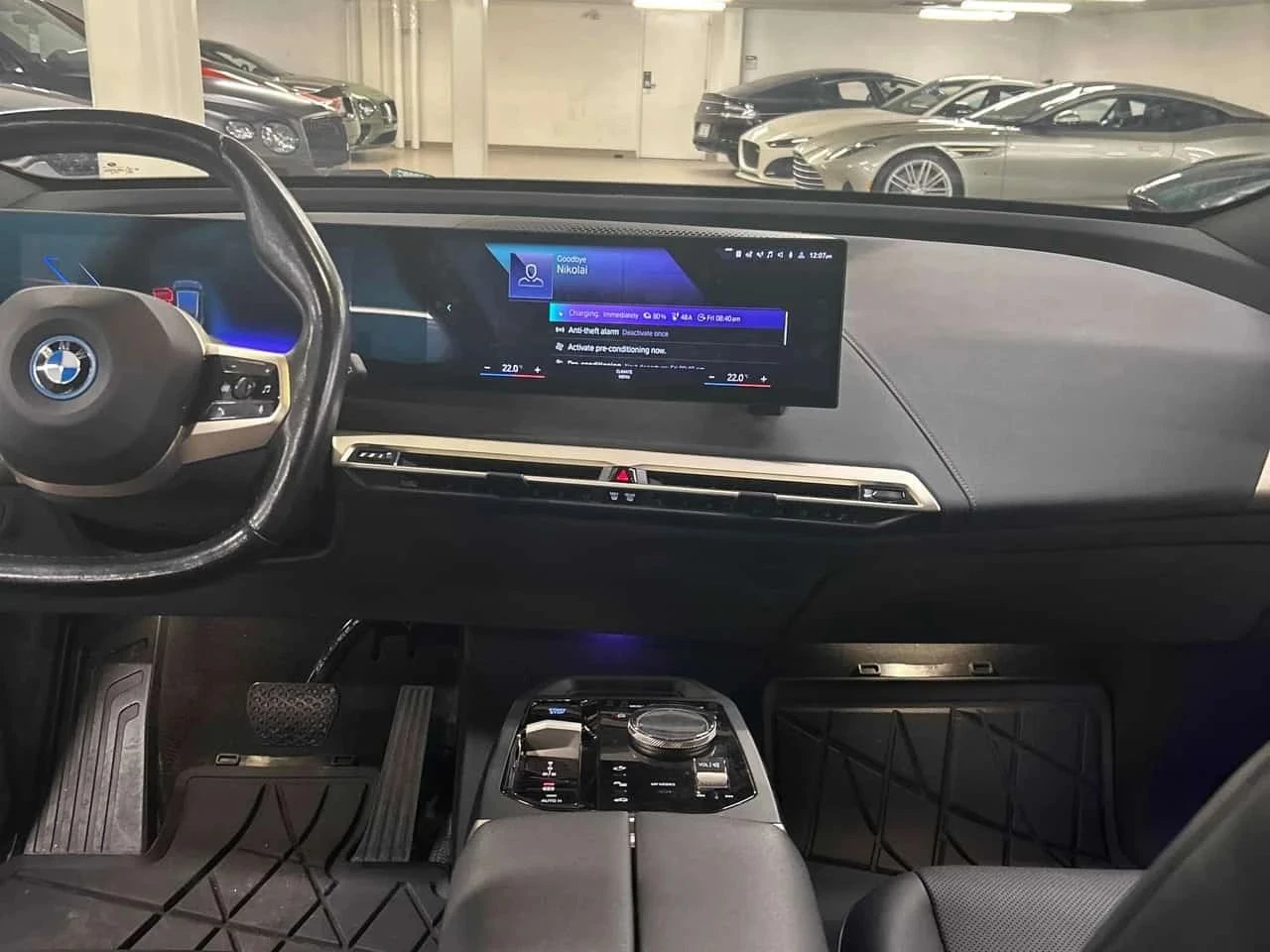 BMW iX, снимка 9 - Автомобили и джипове - 56730512