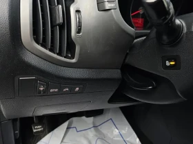 Kia Sportage 2.0 CRDi 4WD, снимка 13