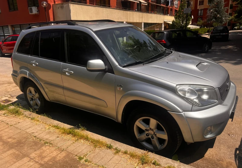 Toyota Rav4, снимка 5 - Автомобили и джипове - 52583317