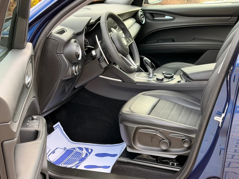Alfa Romeo Stelvio 2.2M-JET-210KC-KEYLESS-НАВИ-КАМЕРА-ДИСТРОНИК-TОП!!, снимка 9 - Автомобили и джипове - 53051166