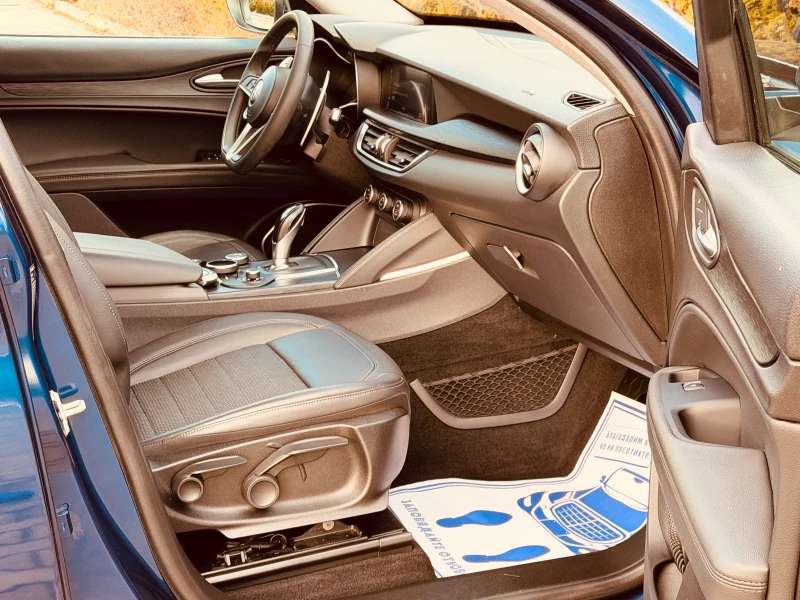 Alfa Romeo Stelvio 2.2M-JET-210KC-KEYLESS-НАВИ-КАМЕРА-ДИСТРОНИК-TОП!!, снимка 14 - Автомобили и джипове - 53051166