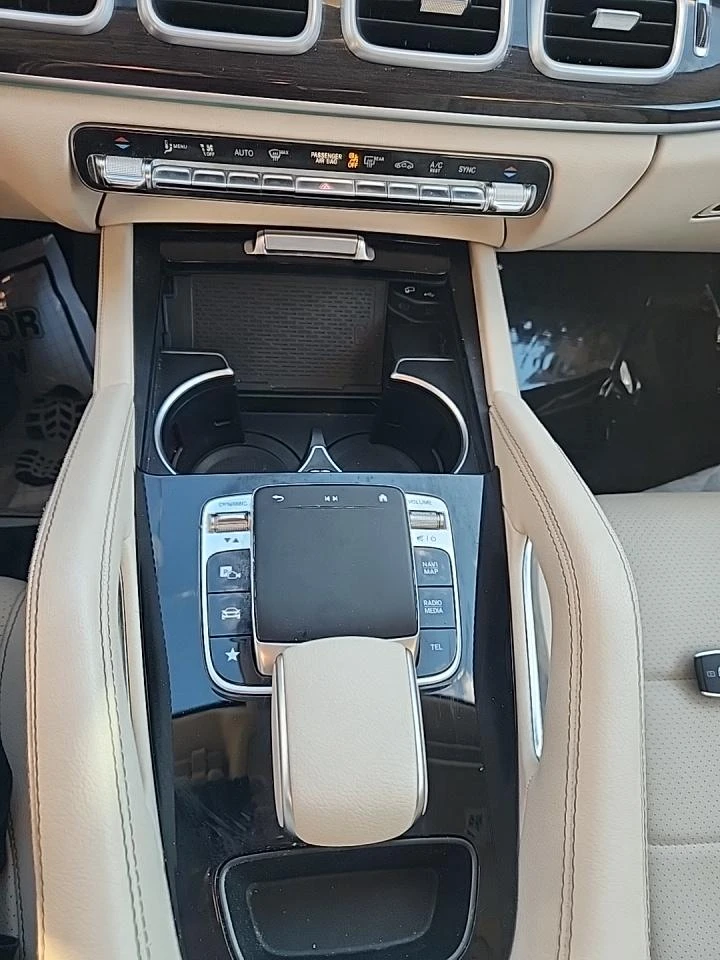 Mercedes-Benz GLE 350 4MATIC * CARFAX* DISTRONIC * BURMESTER, снимка 10 - Автомобили и джипове - 53719179