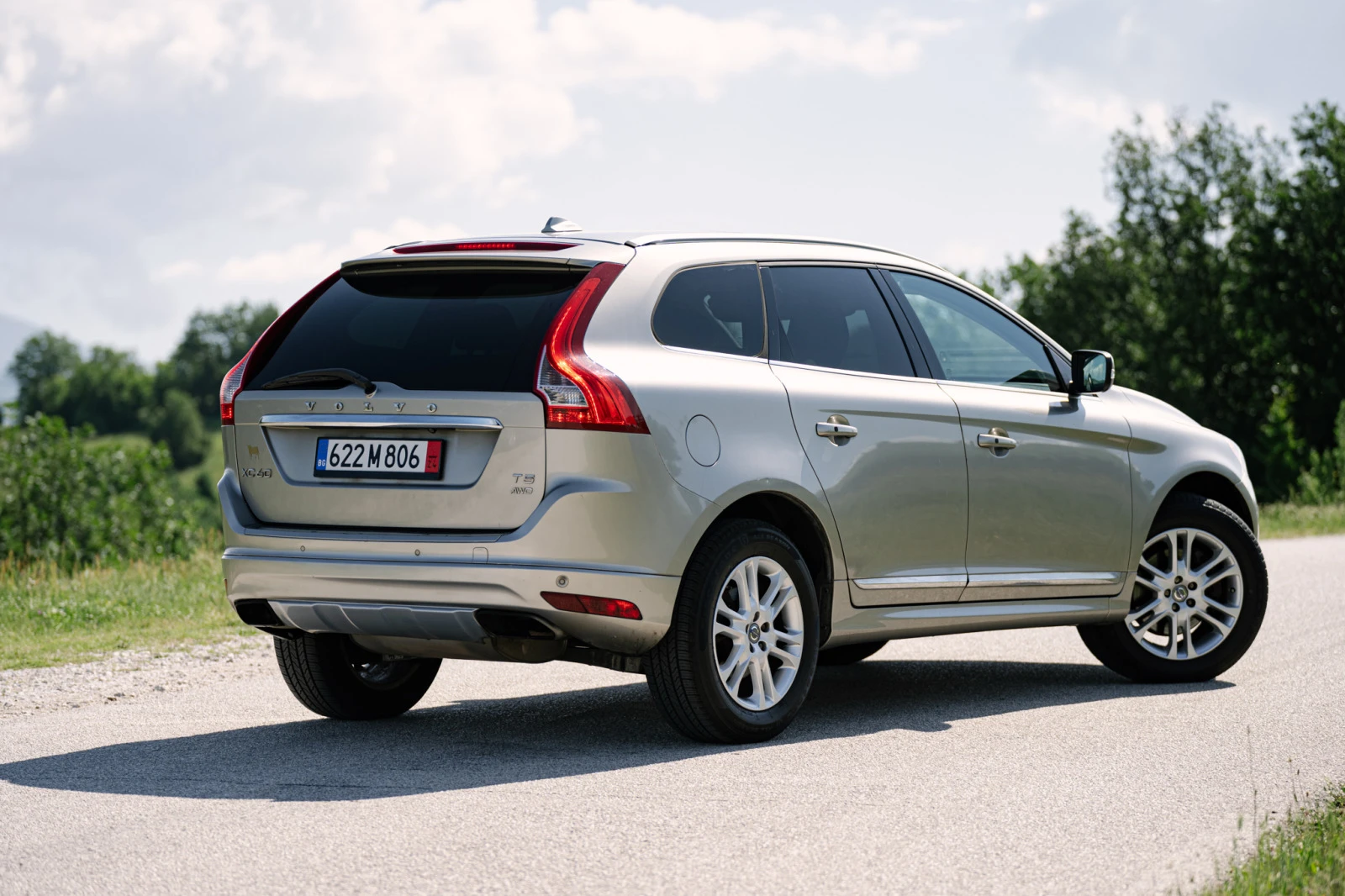 Volvo XC60 T5 6м. ГАРАНЦИЯ - изображение 2