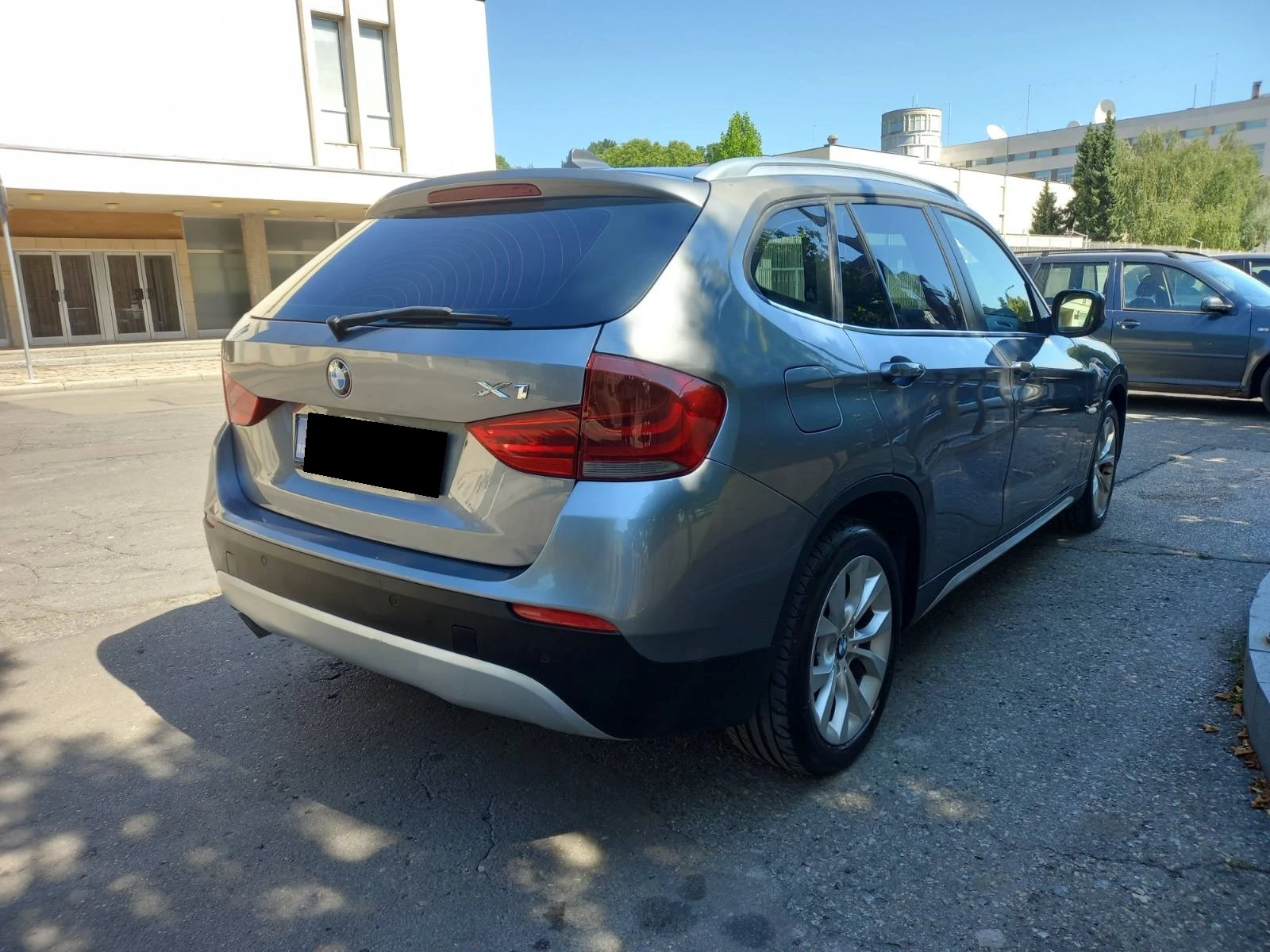 BMW X1 2.3d xDrive - изображение 6