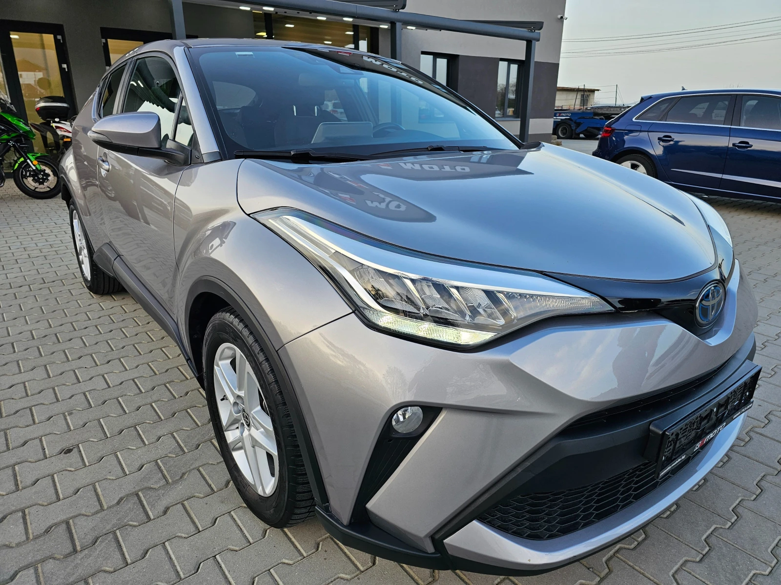Toyota C-HR 1.8Hybrid, Face, Уникат, 130000км., 2021г.! - изображение 2