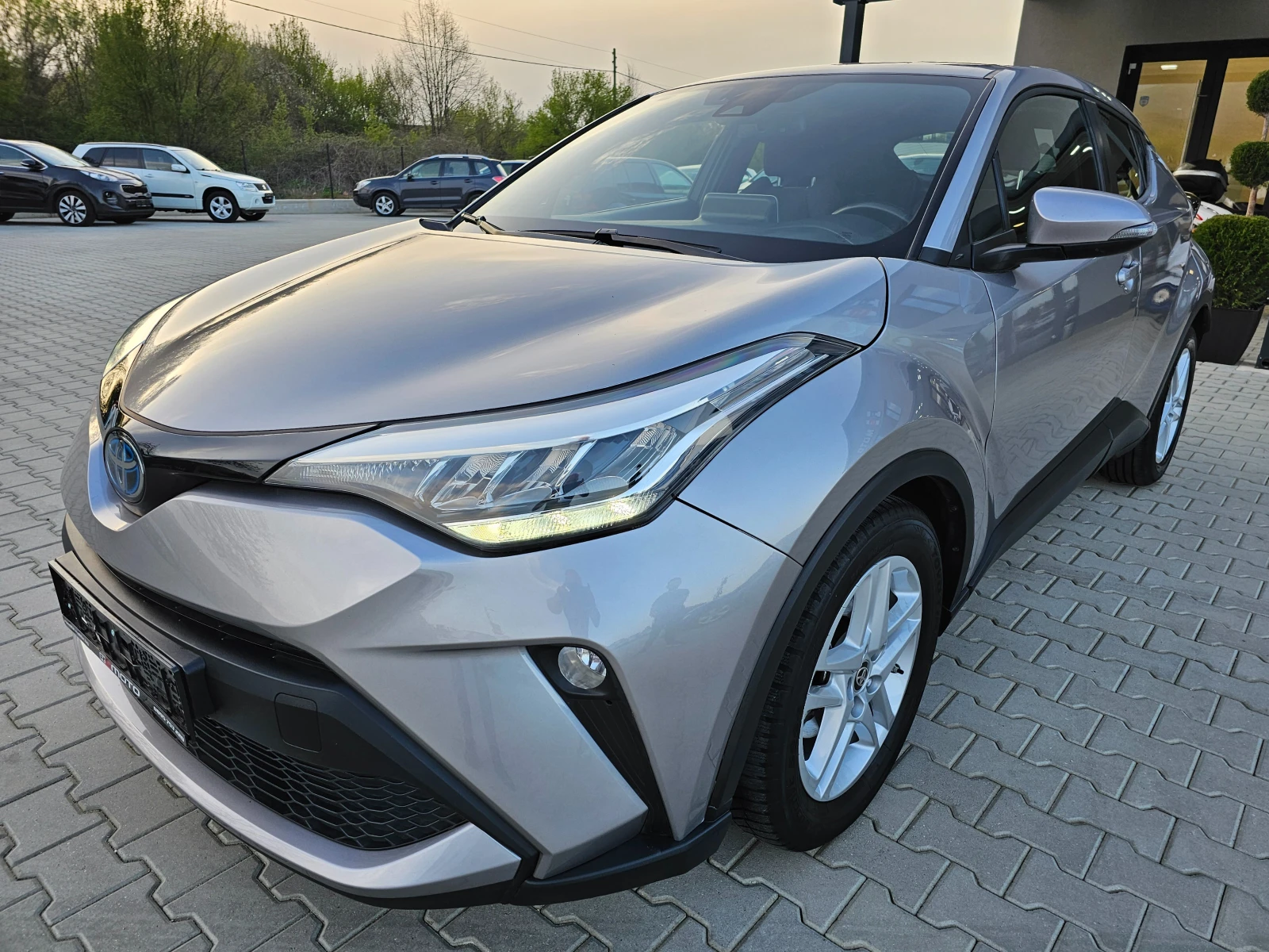 Toyota C-HR 1.8Hybrid, Face, Уникат, 130000км., 2021г.! - изображение 7