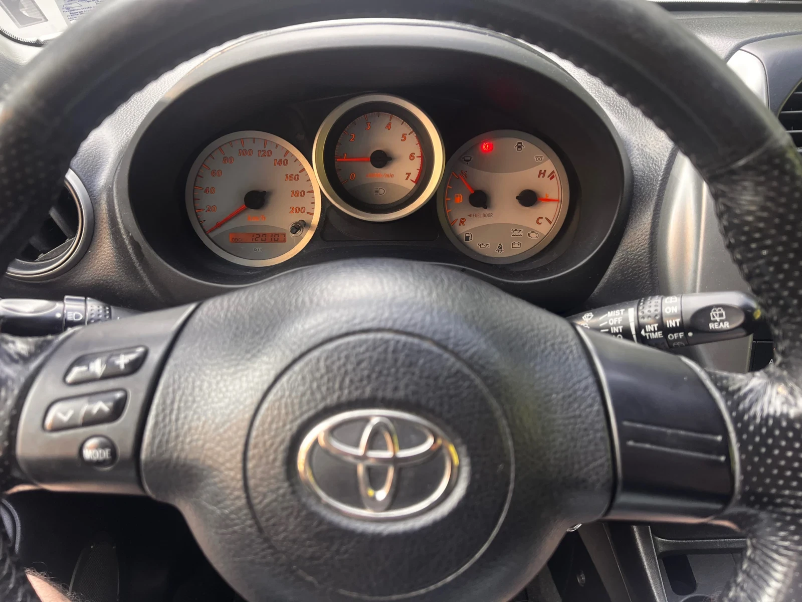 Toyota Rav4  - изображение 10