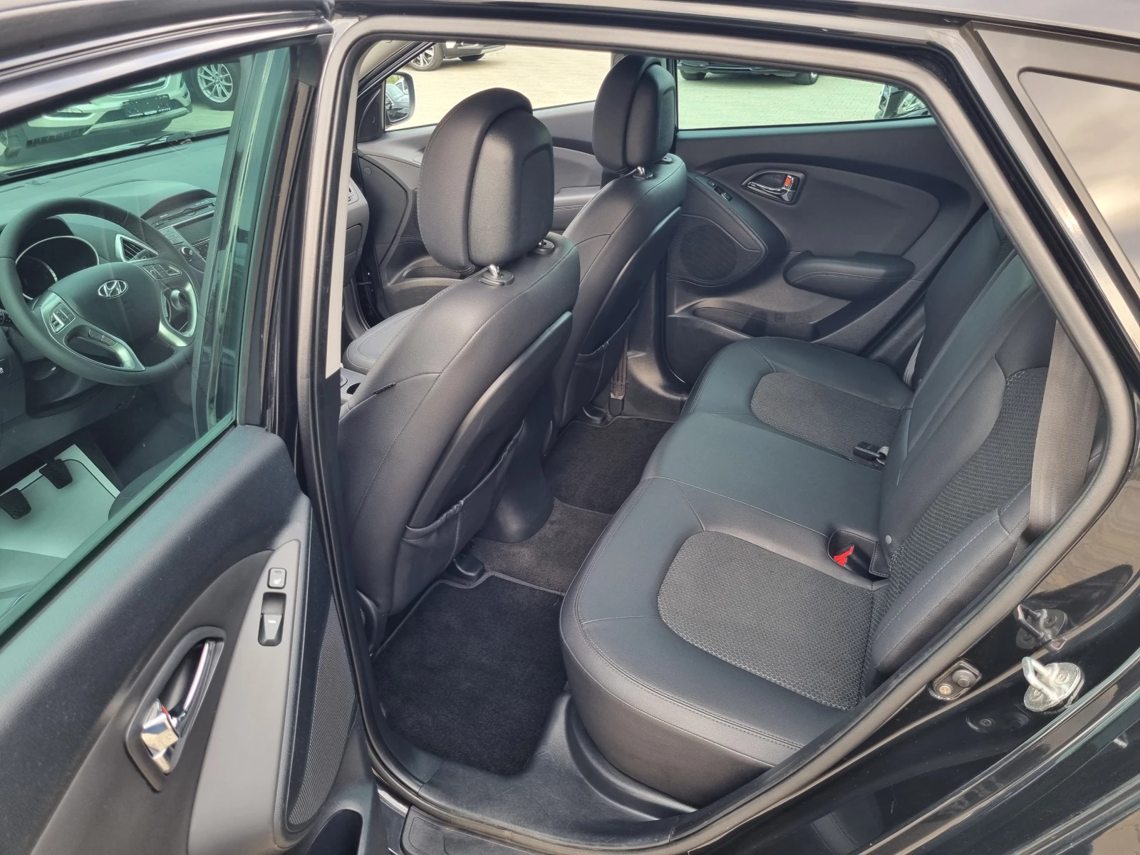Hyundai IX35 1.7CRDi-КАТО НОВ= СМЕНЕНА ВЕРИГА !!! - изображение 10
