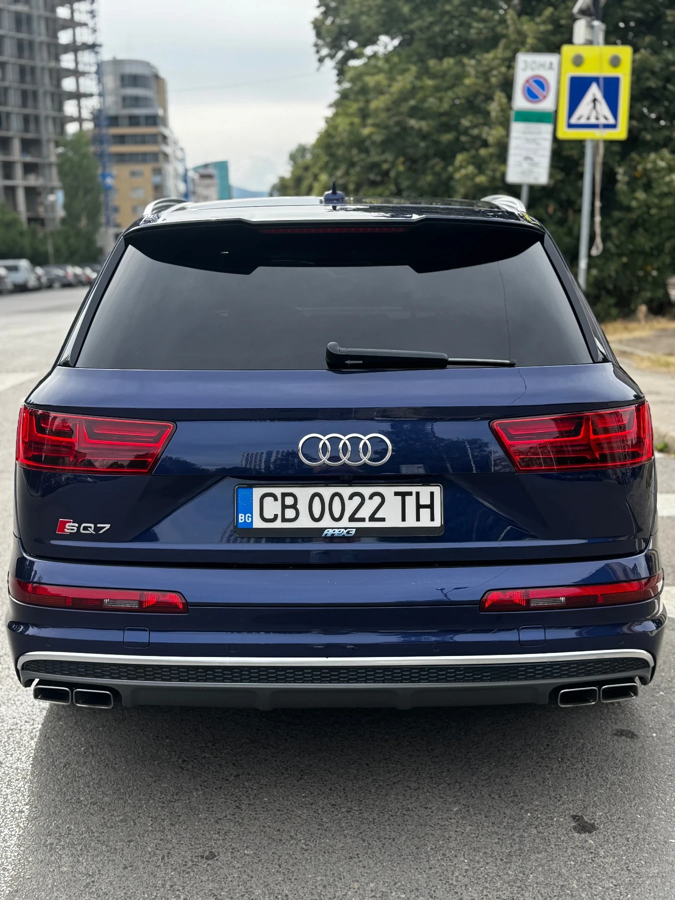 Audi SQ7 4.0 TDI V8 quattro tiptronic (435 к.с.) - изображение 2