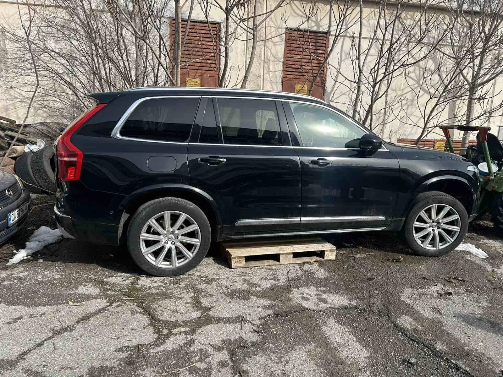 Volvo Xc90 D5 - изображение 2