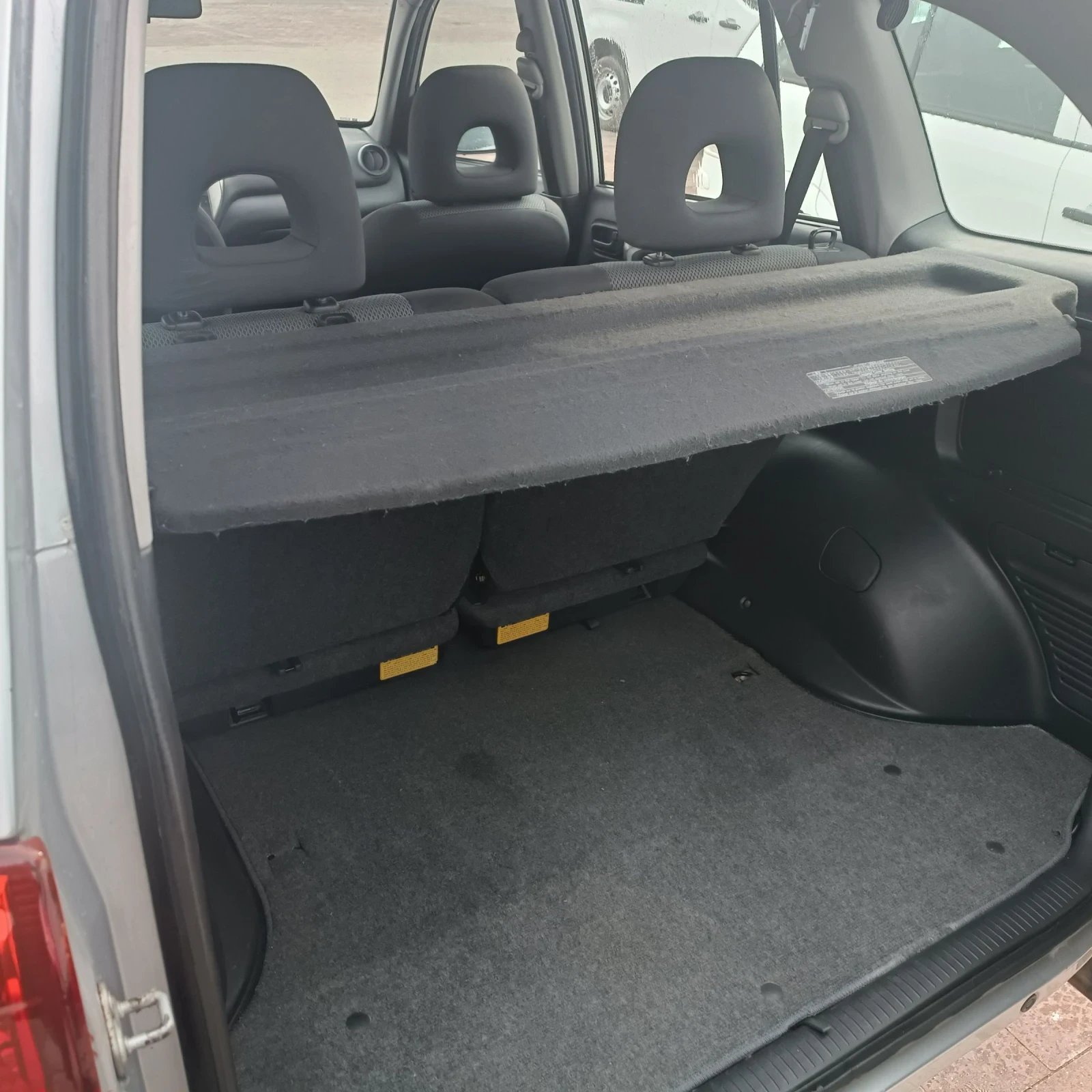 Toyota Rav4 2.0Vvti 4x4 - изображение 7