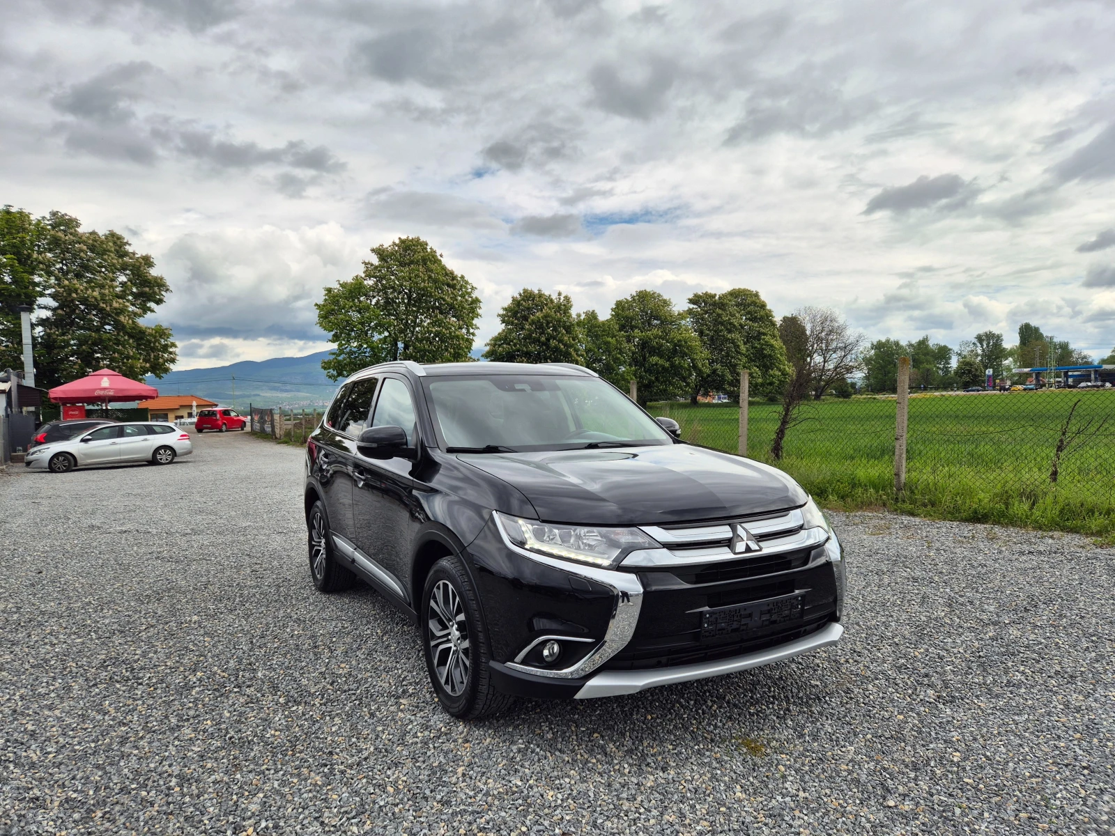 Mitsubishi Outlander 2.2DI-D* AUTOMAT* 4×4* , снимка 8 - Автомобили и джипове - 54588098
