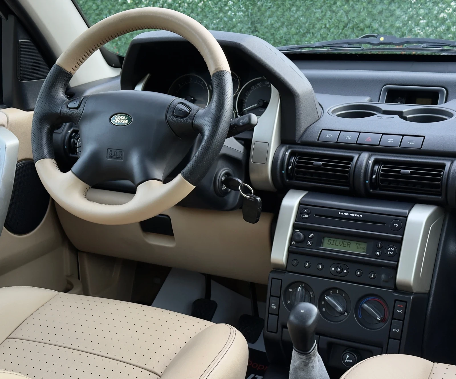 Land Rover Freelander 2.0TD4 * 4x4* ИТАЛИЯ* , снимка 13 - Автомобили и джипове - 54611353