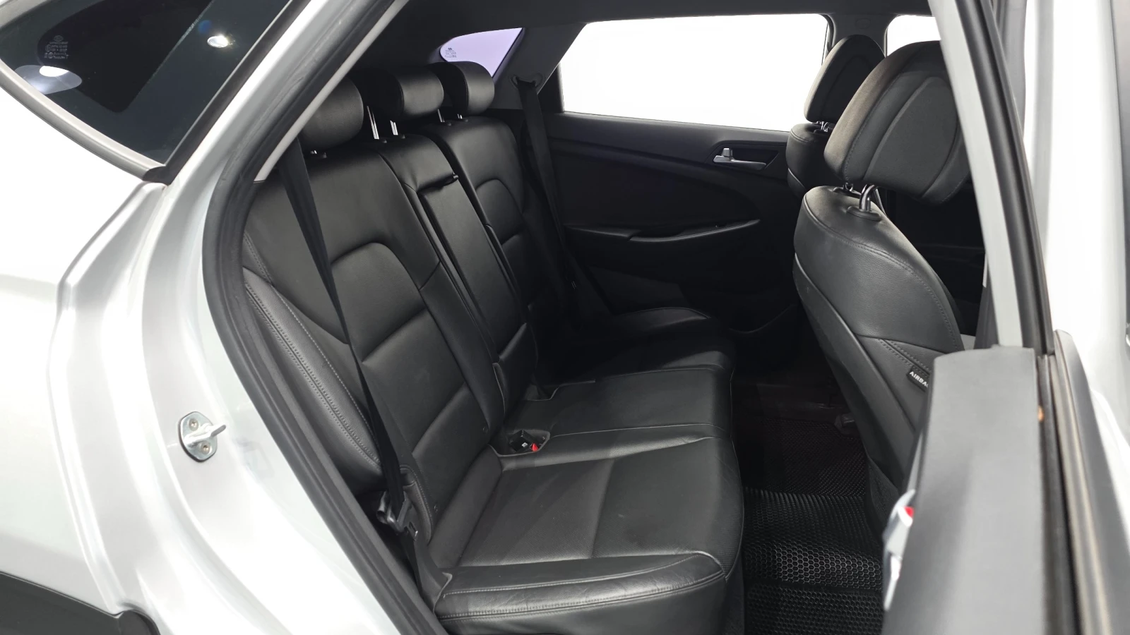 Hyundai Tucson Modern* ПОДГРЕВ* ОБДУХВАНЕ, снимка 9 - Автомобили и джипове - 54895405