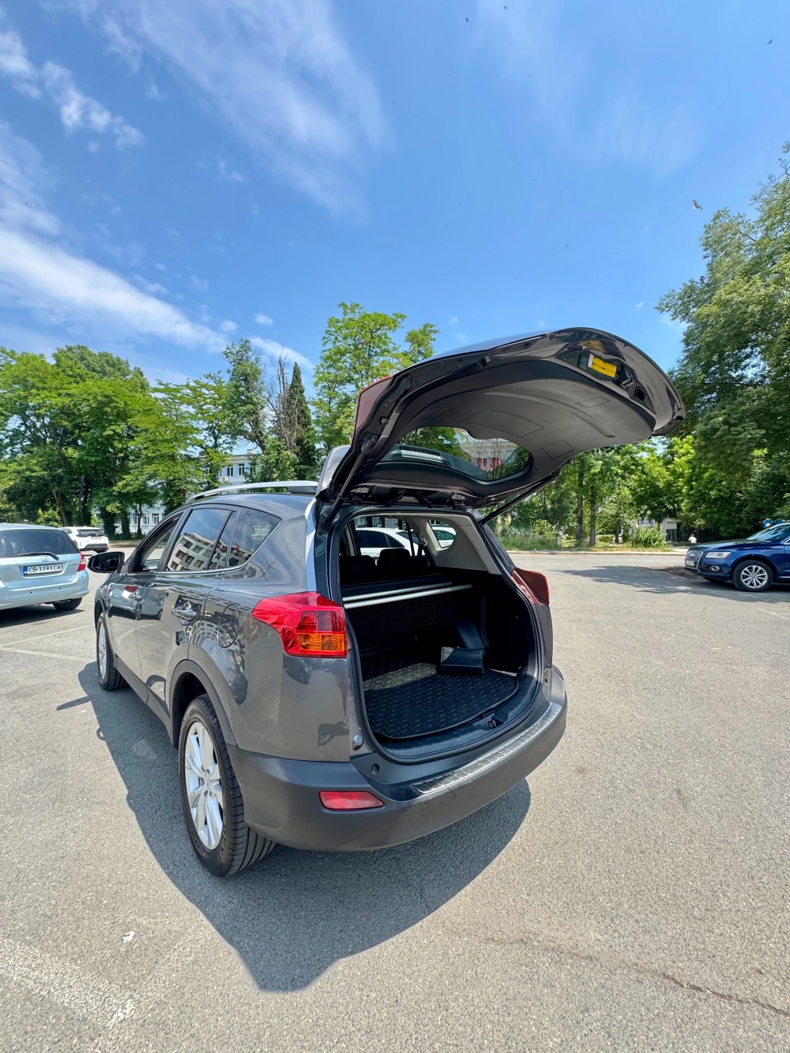 Toyota Rav4 2.2 D-4D 4x4 Automatic | Mobile.bg � ����������� 5
