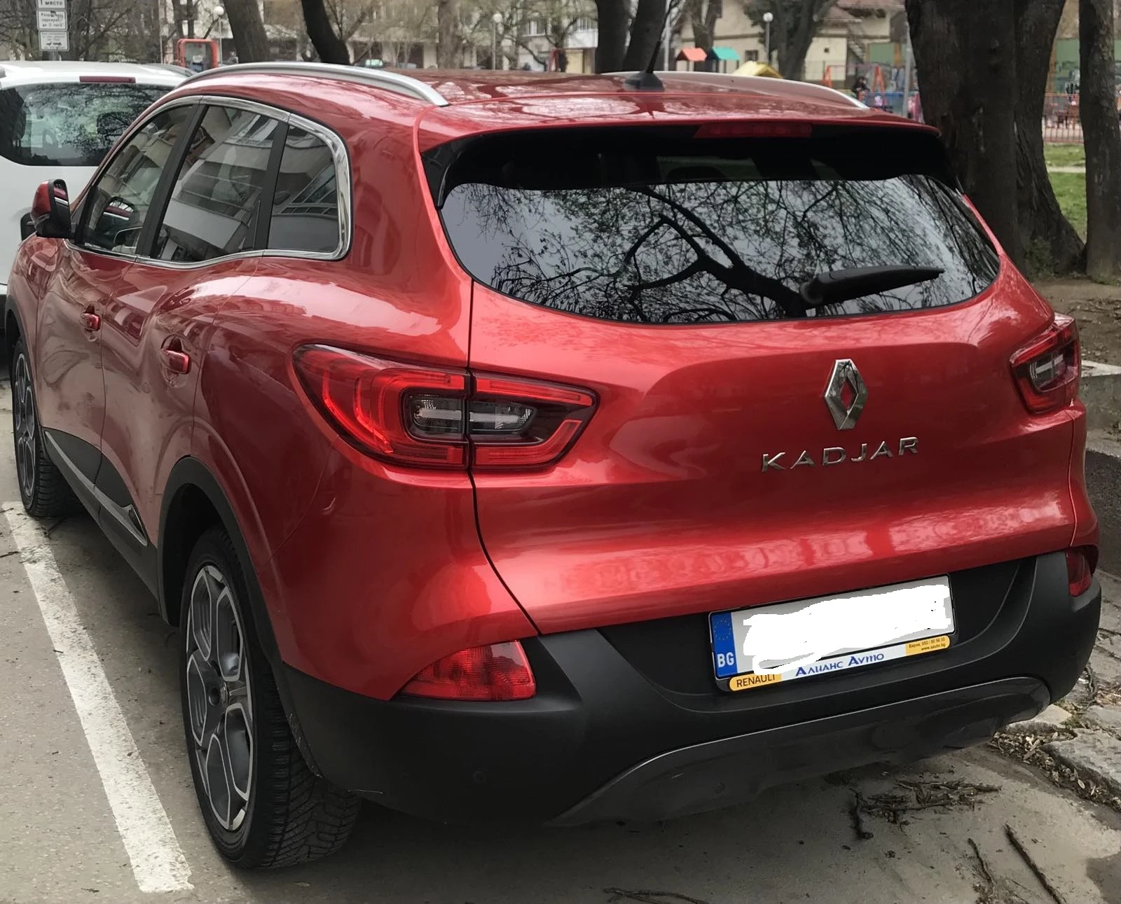 Renault Kadjar, снимка 4 - Автомобили и джипове - 55283256
