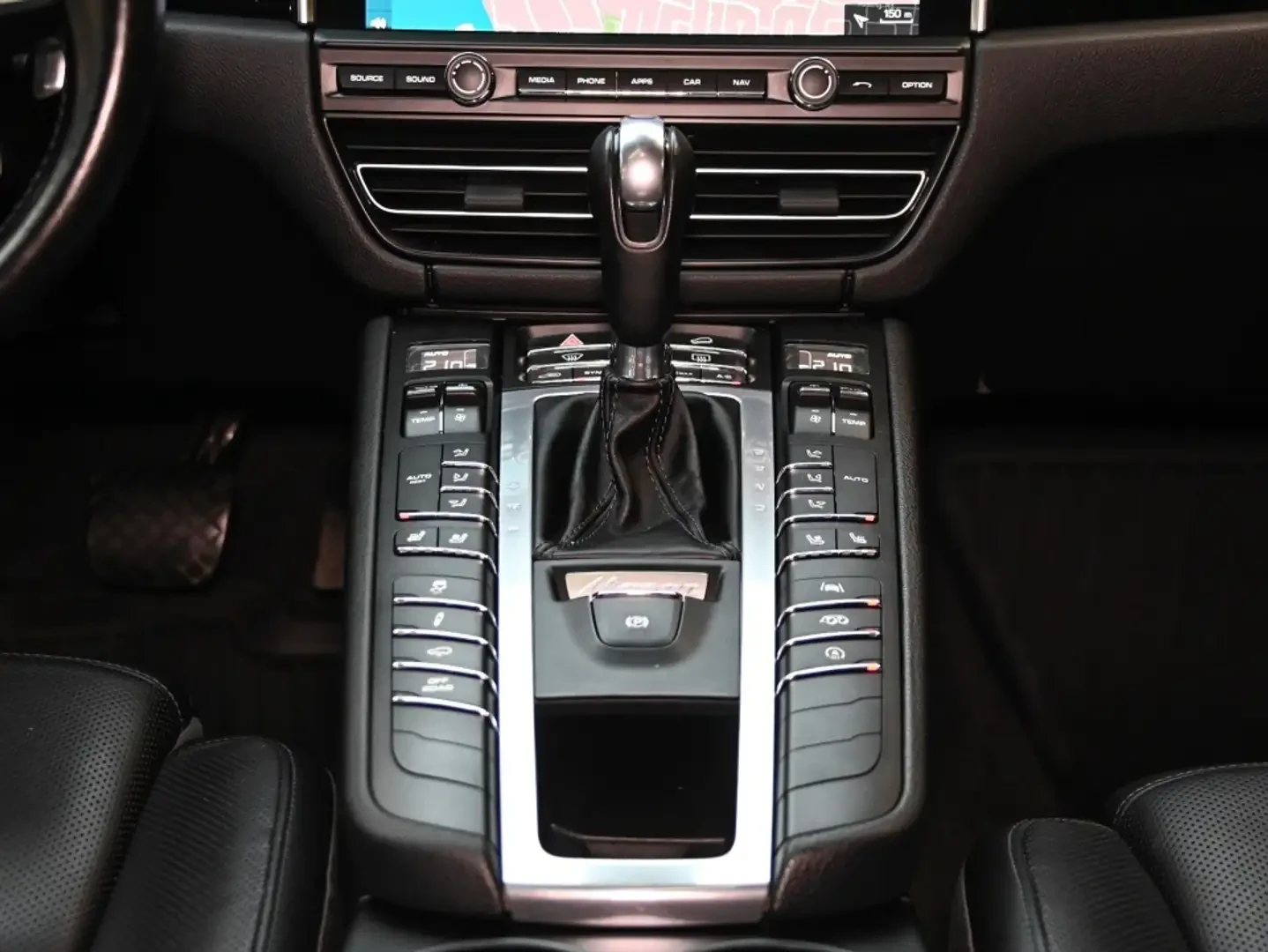 Porsche Macan S* PDK* ОБДУХВАНЕ* КЛАПИ* BOSE* LANE* ASSIST* , снимка 12 - Автомобили и джипове - 55437434