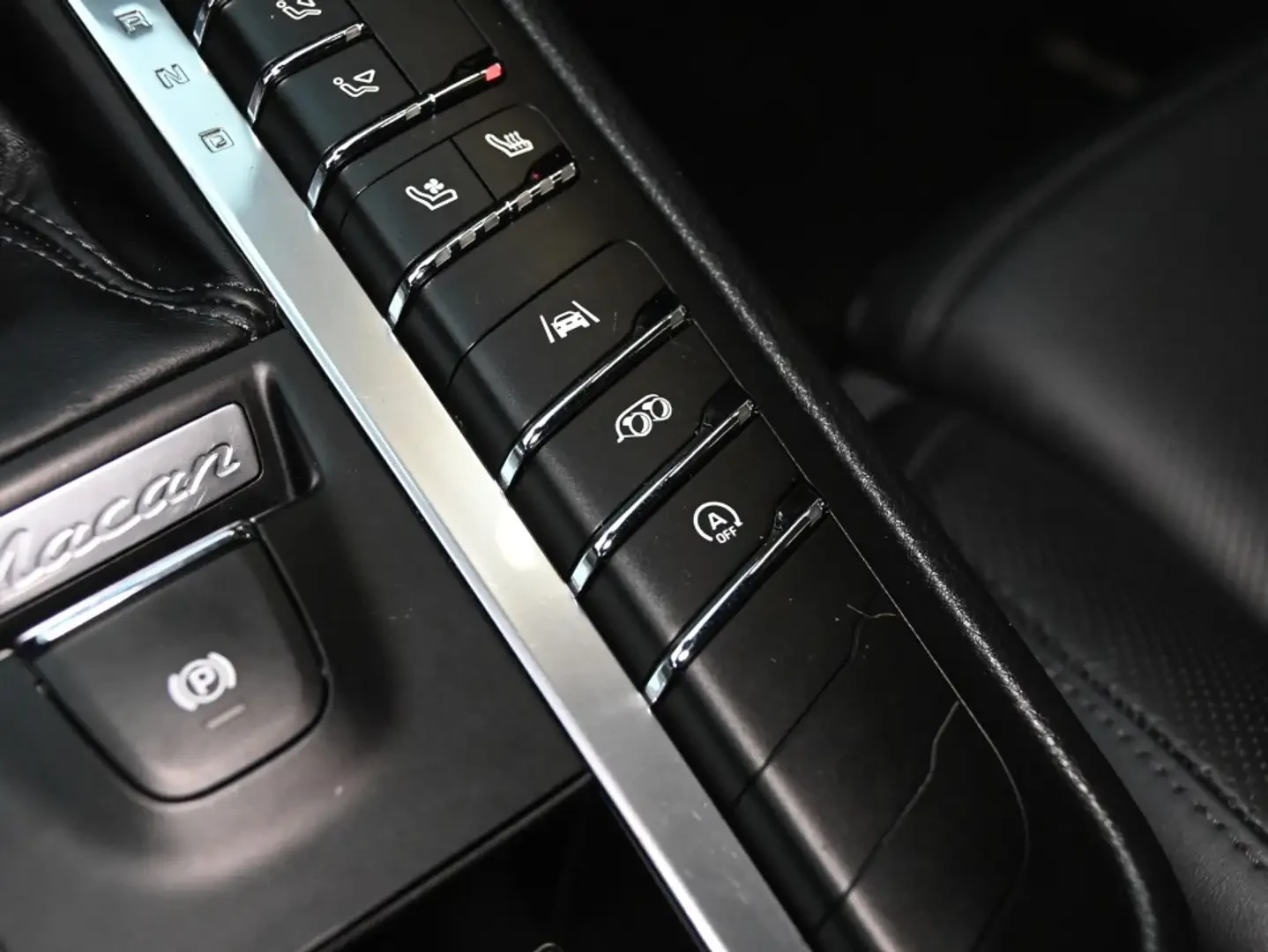 Porsche Macan S* PDK* ОБДУХВАНЕ* КЛАПИ* BOSE* LANE* ASSIST* , снимка 13 - Автомобили и джипове - 55437434