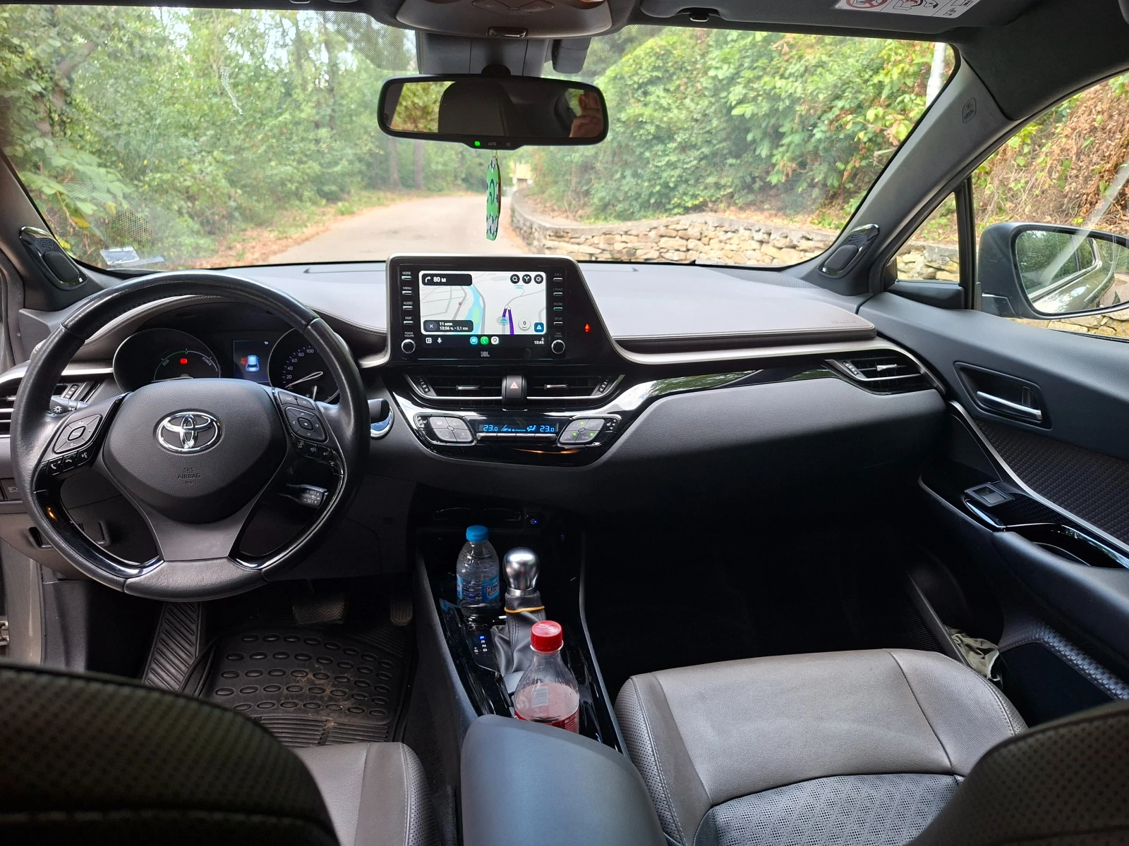 Toyota C-HR, снимка 7 - Автомобили и джипове - 55835375
