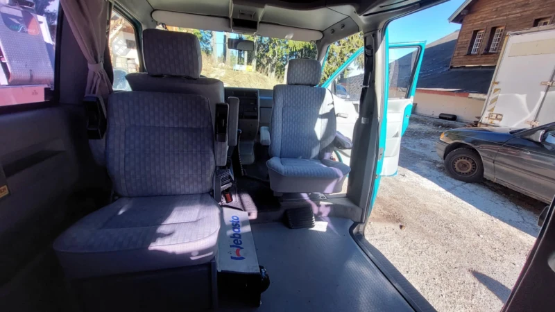 VW Multivan, снимка 7 - Бусове и автобуси - 53366256