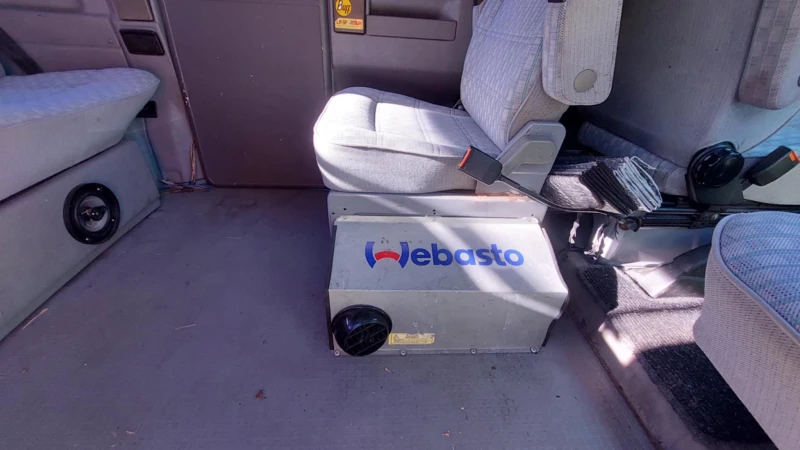 VW Multivan, снимка 6 - Бусове и автобуси - 53366256