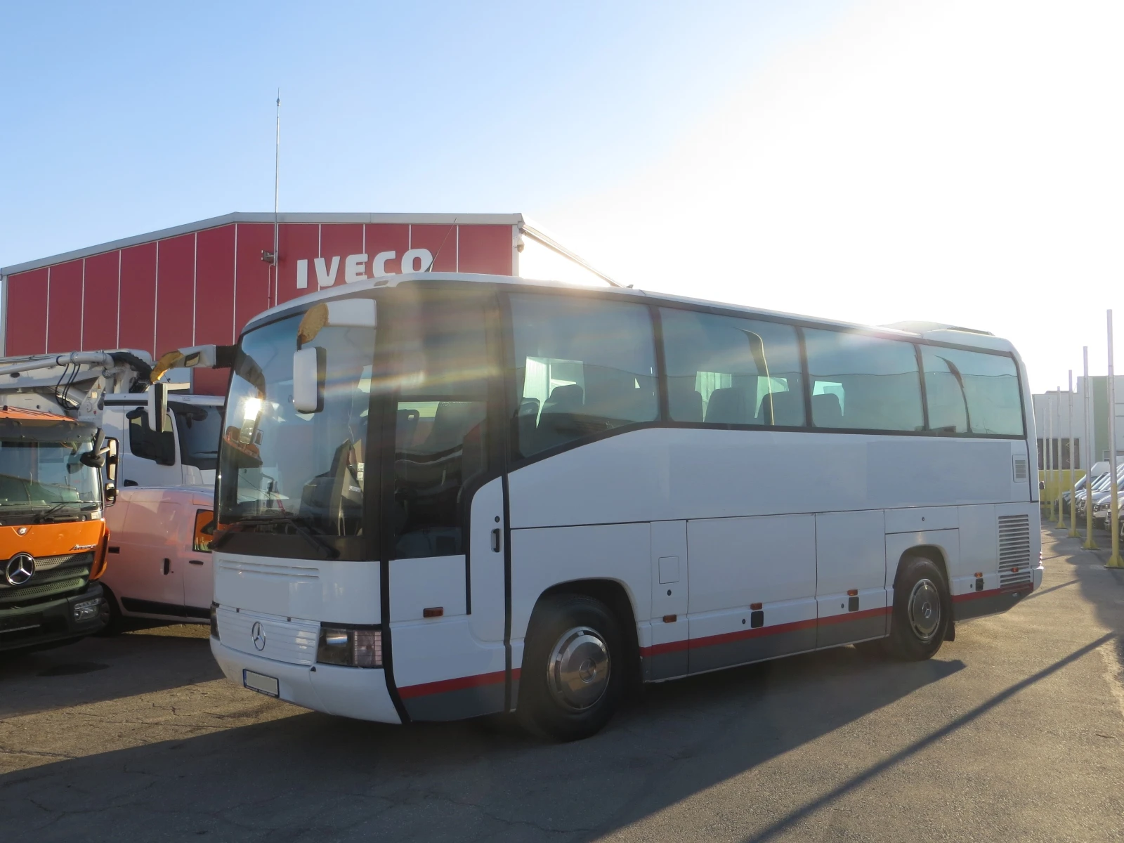 Mercedes-Benz 404 ������� 36+ 1 ����� | Mobile.bg � ����������� 1