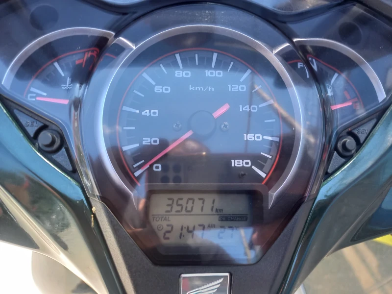 Honda Sh 300 ABS TC LED , снимка 8 - Мотоциклети и мототехника - 50996269