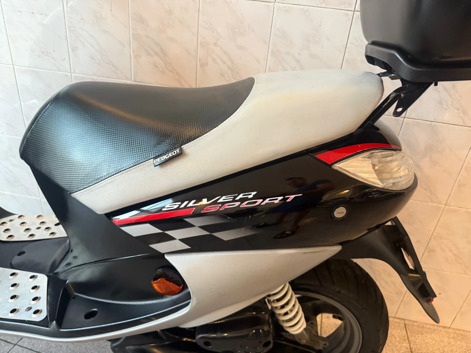 Peugeot Vivacity 50 - изображение 9