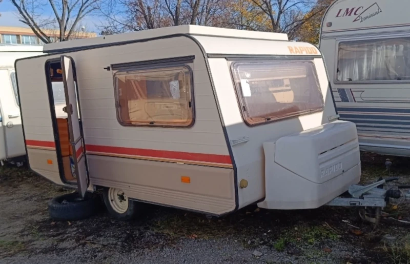 Каравана Rapido 320 с регистрация до 750кг, снимка 2 - Каравани и кемпери - 53146891
