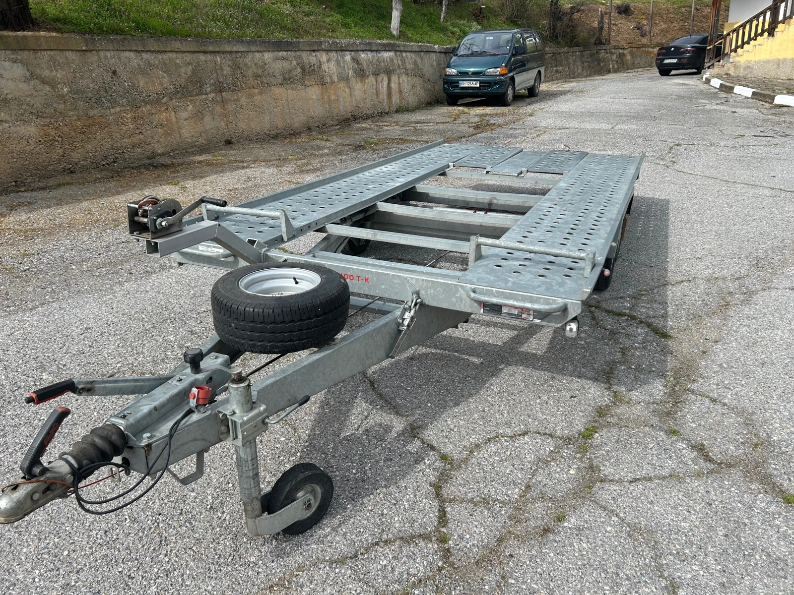 За автомобил Eduard Pongratz