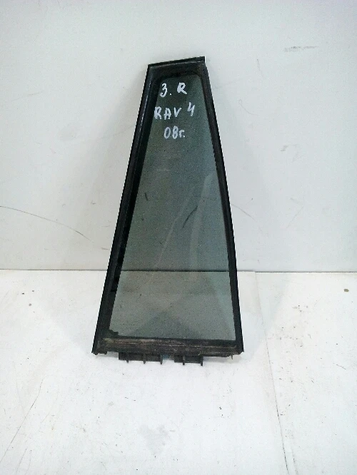 Стъкло задно дясно Тойота Рав4 малко