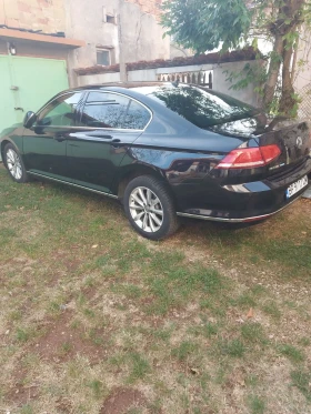 VW Passat Седан, снимка 10